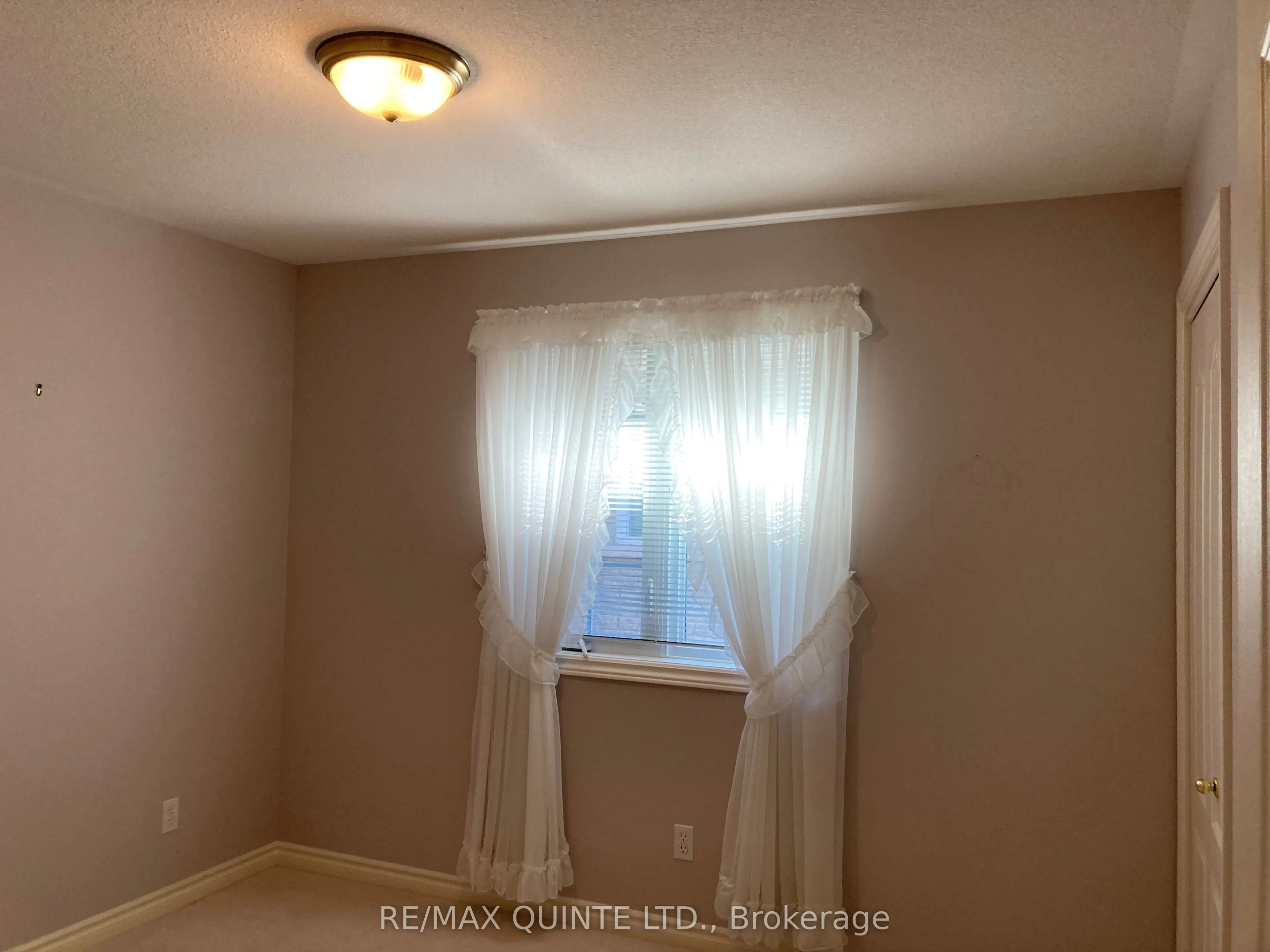 58 Hemlock Crescent