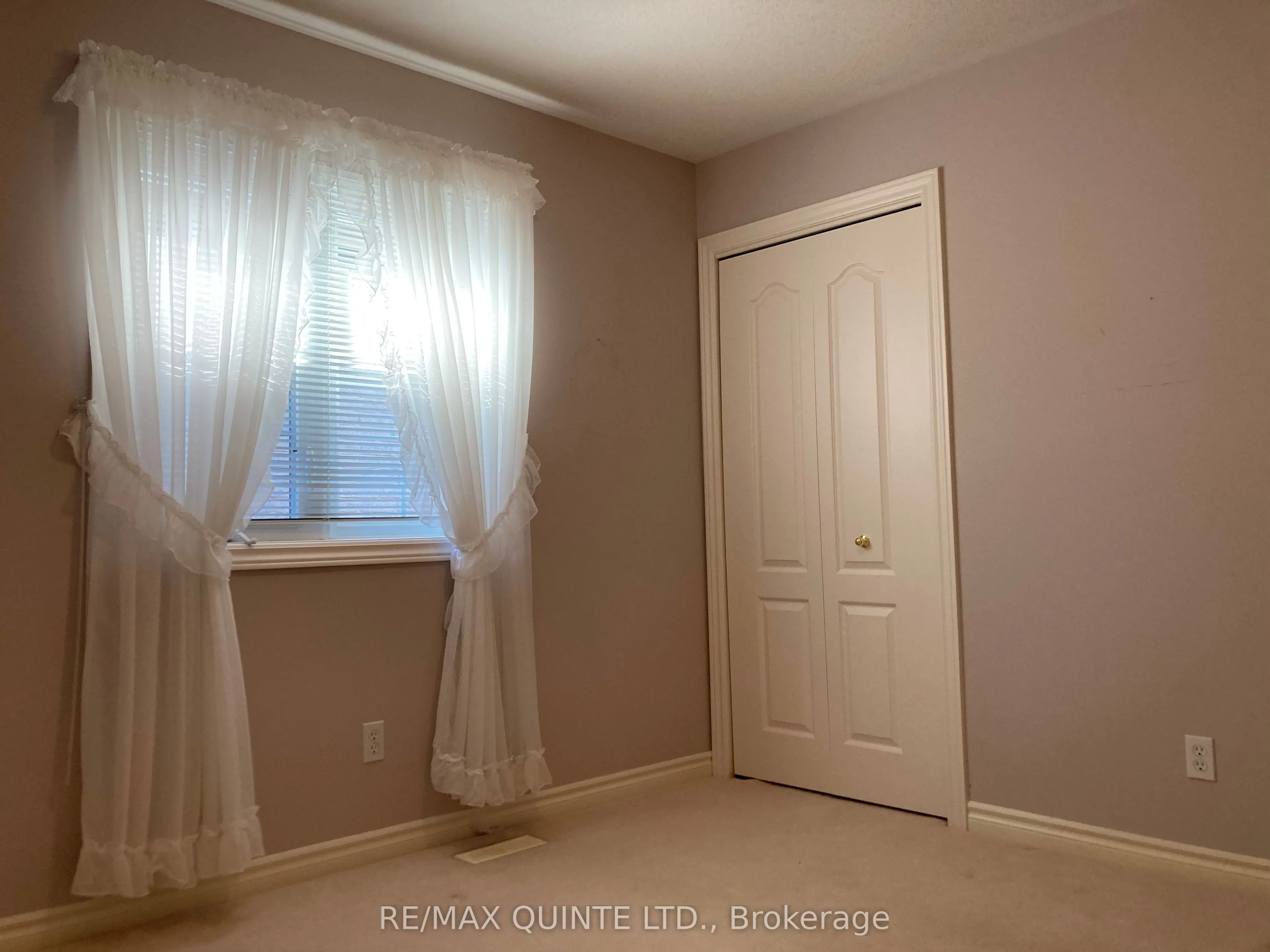58 Hemlock Crescent
