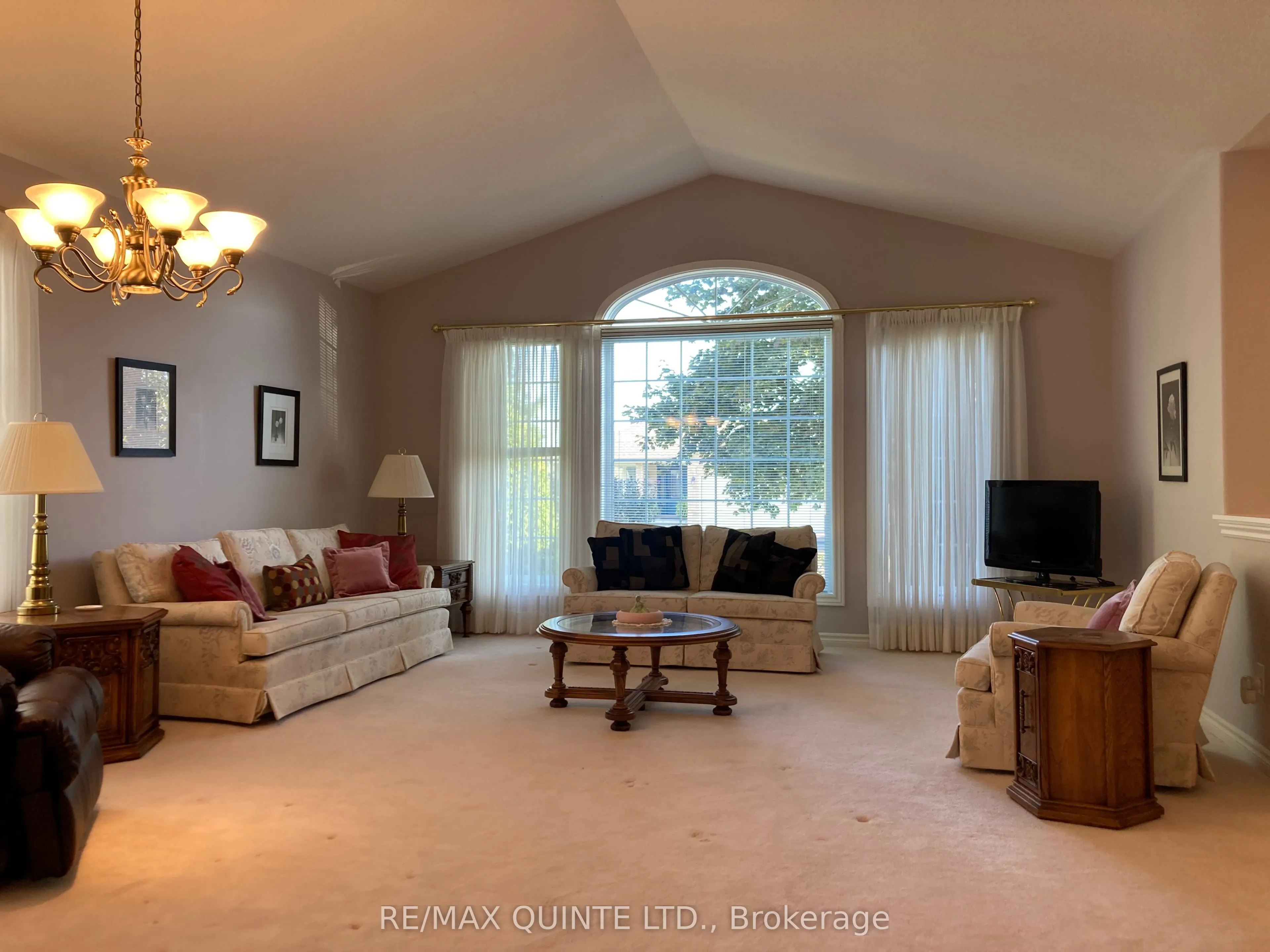 58 Hemlock Crescent