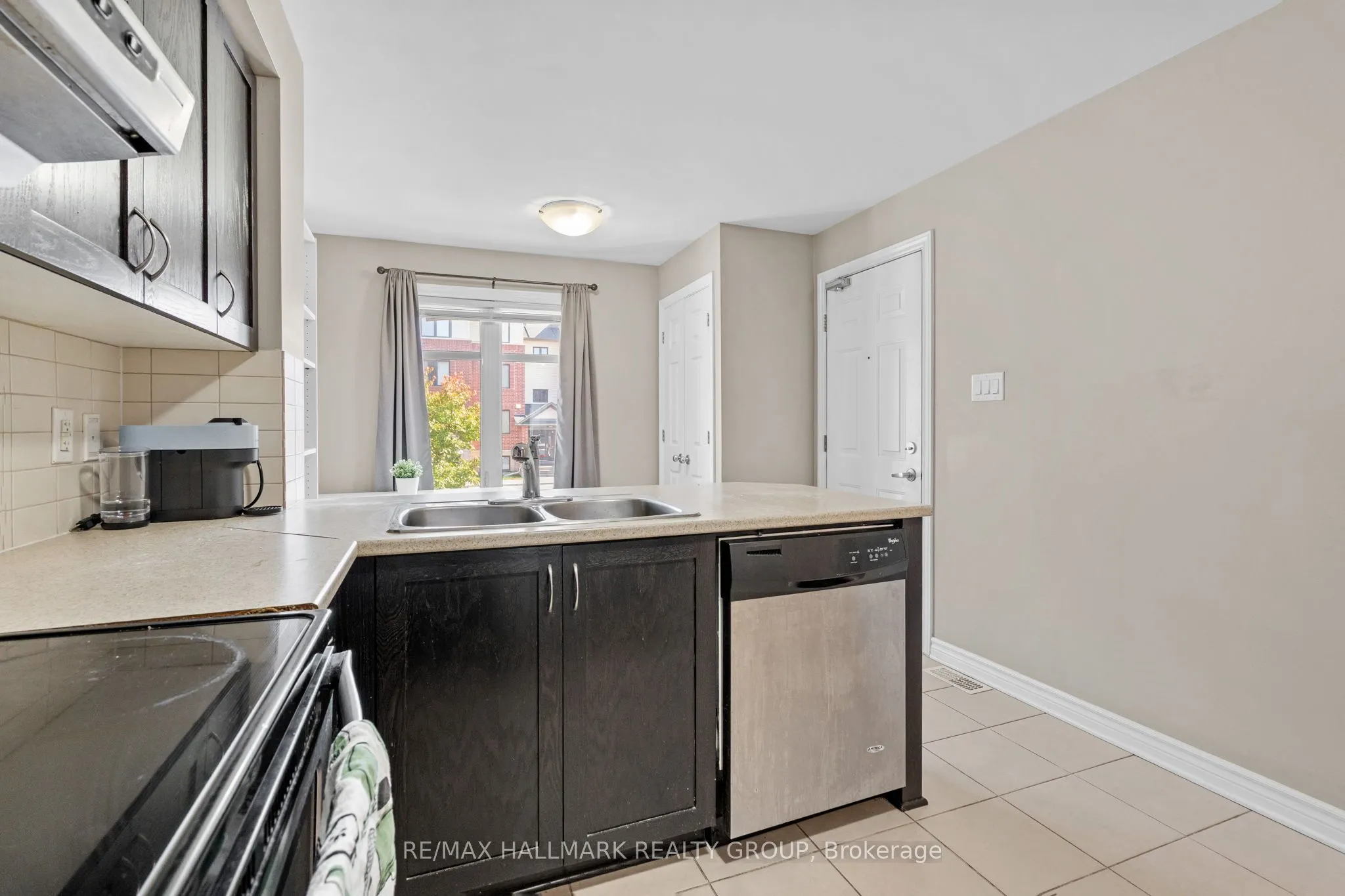 132 Bluestone Private, #43