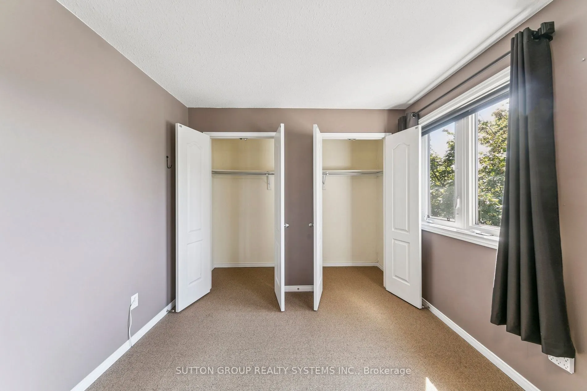 57 Foxborough Drive