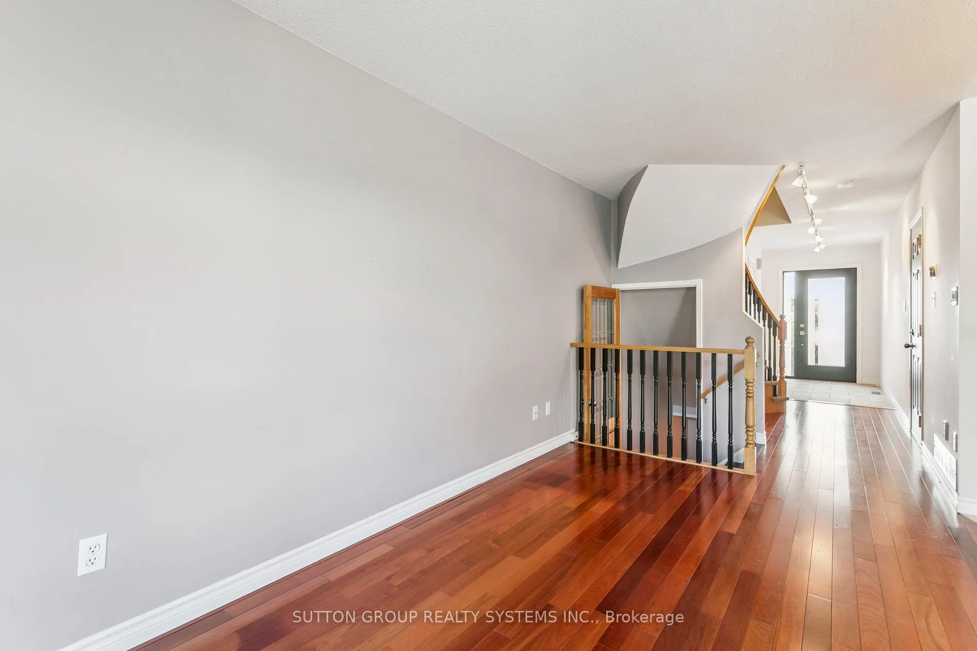 57 Foxborough Drive