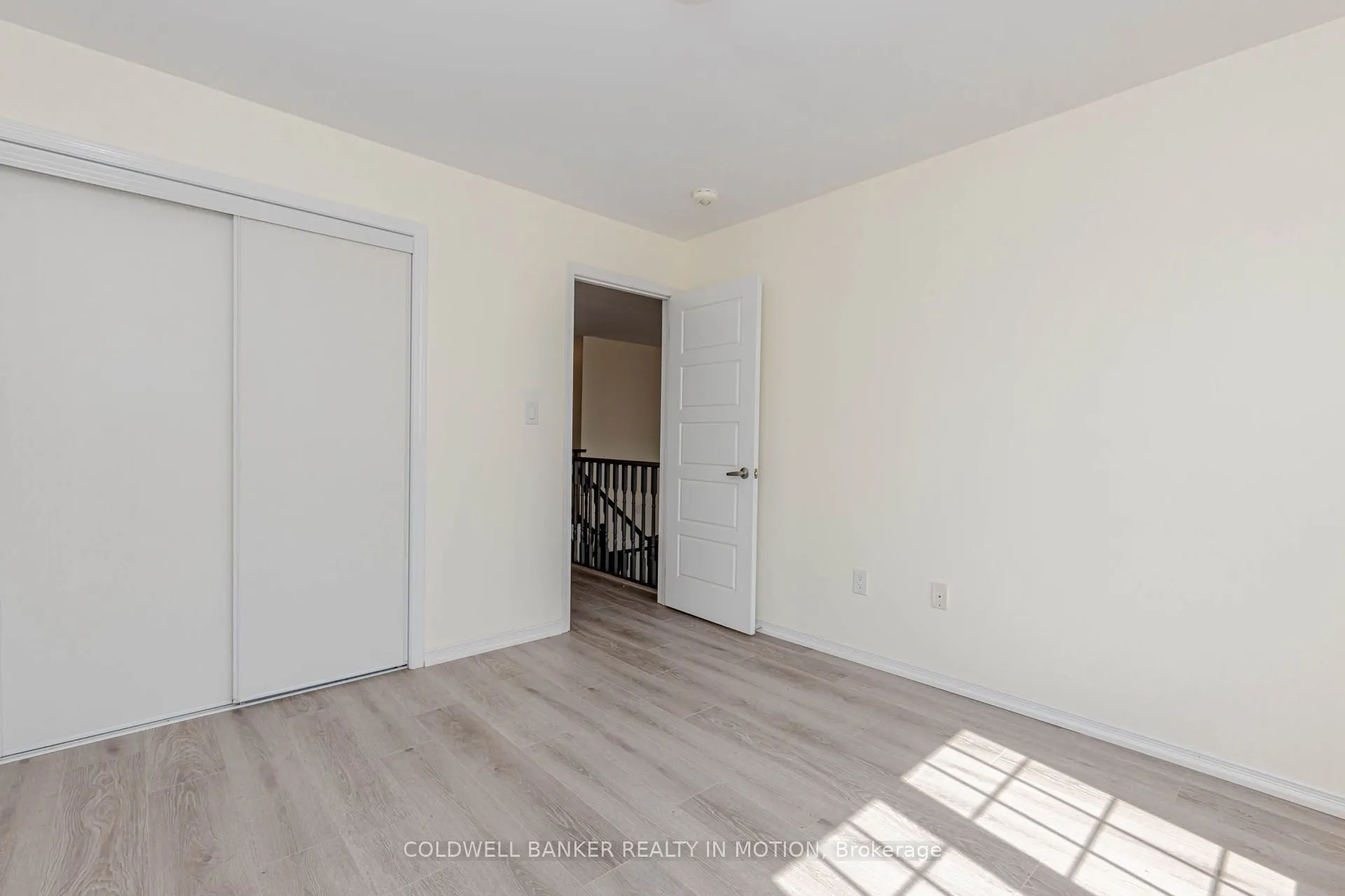 6 ALEXANDRA Drive