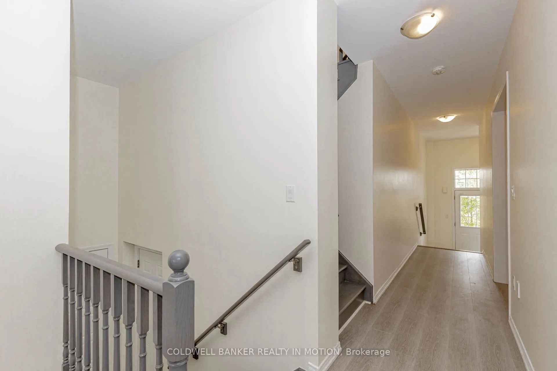 6 ALEXANDRA Drive