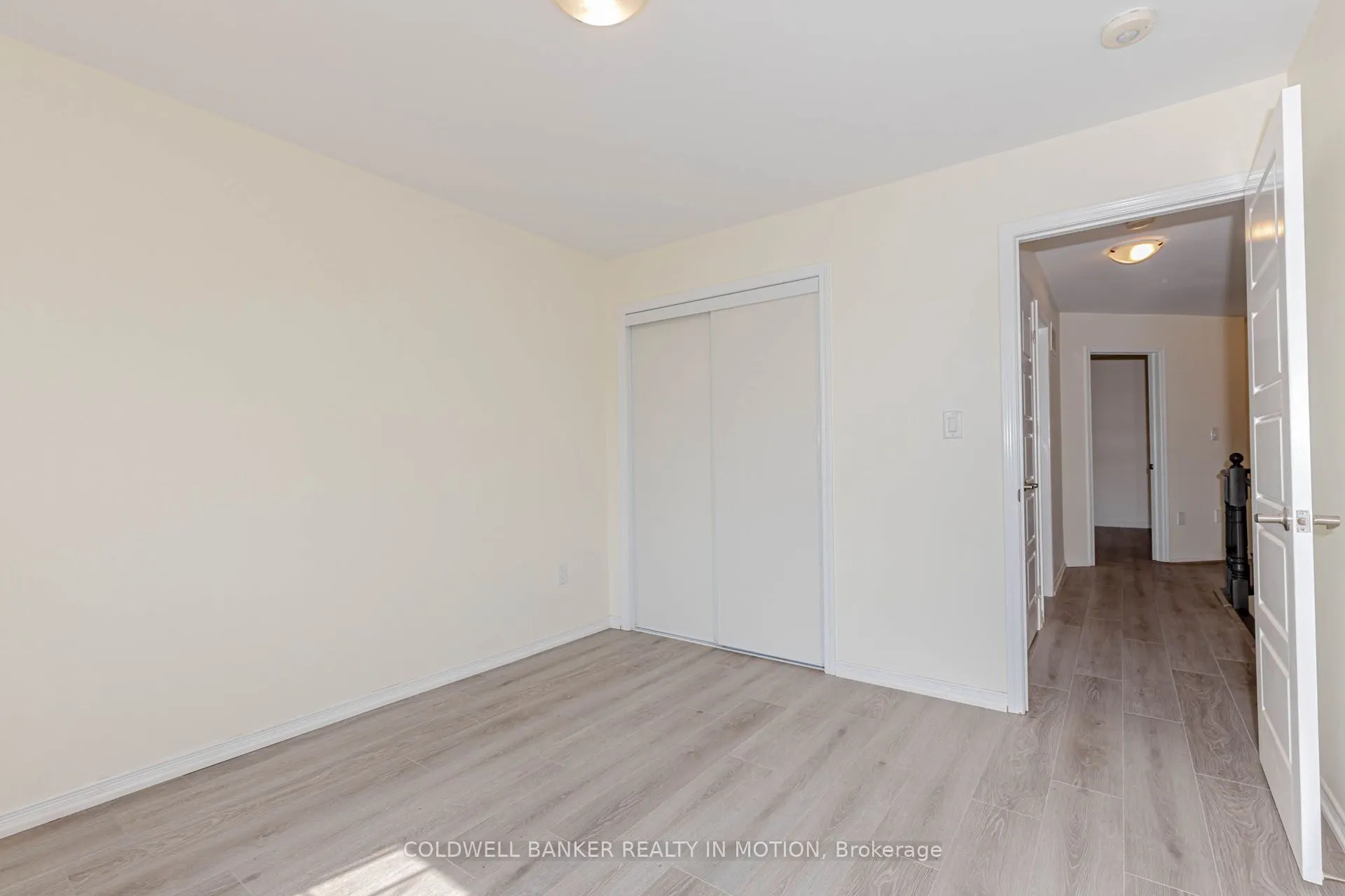 6 ALEXANDRA Drive