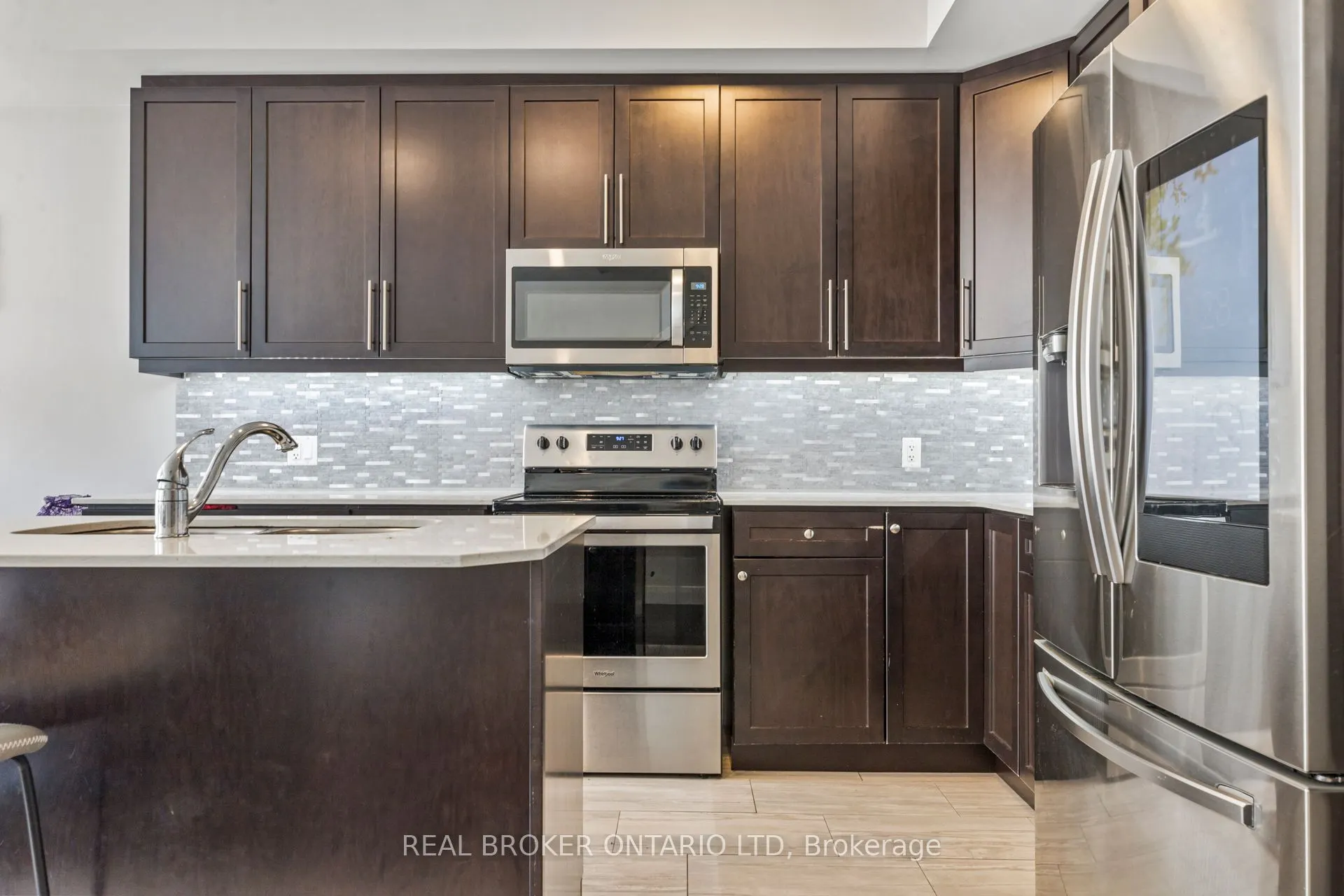 1960 DALMAGARRY Road, #43