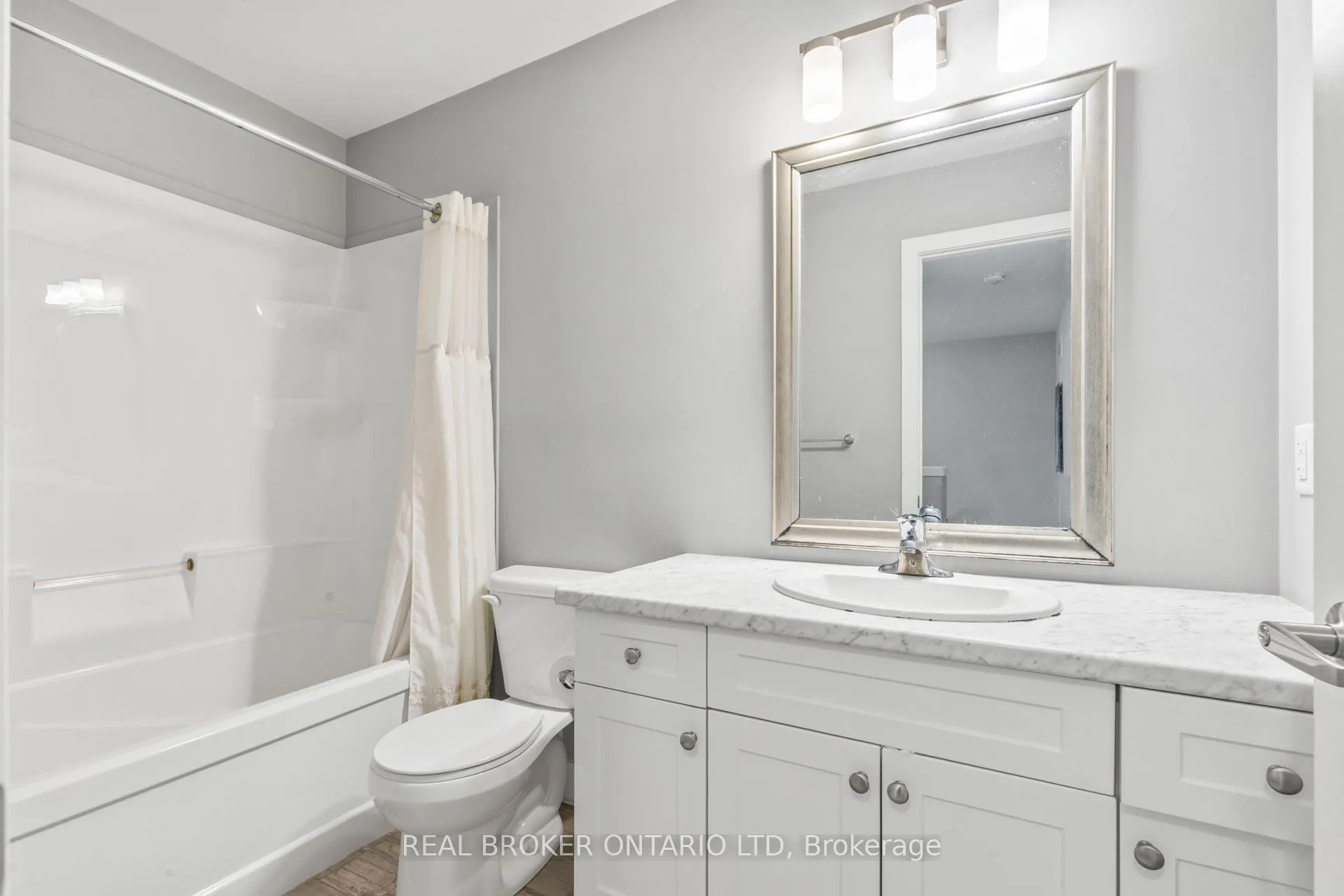 1960 DALMAGARRY Road, #43