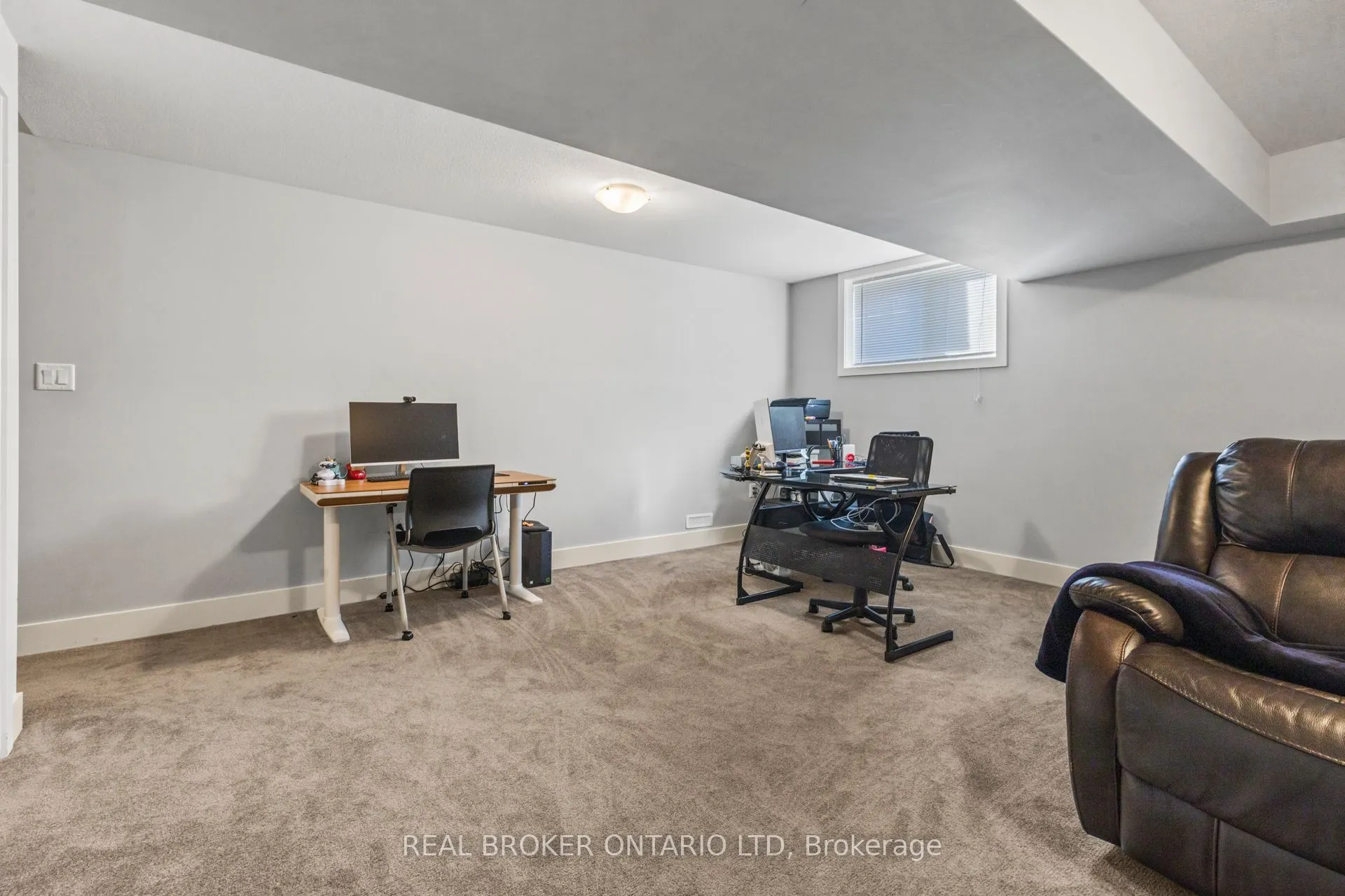 1960 DALMAGARRY Road, #43