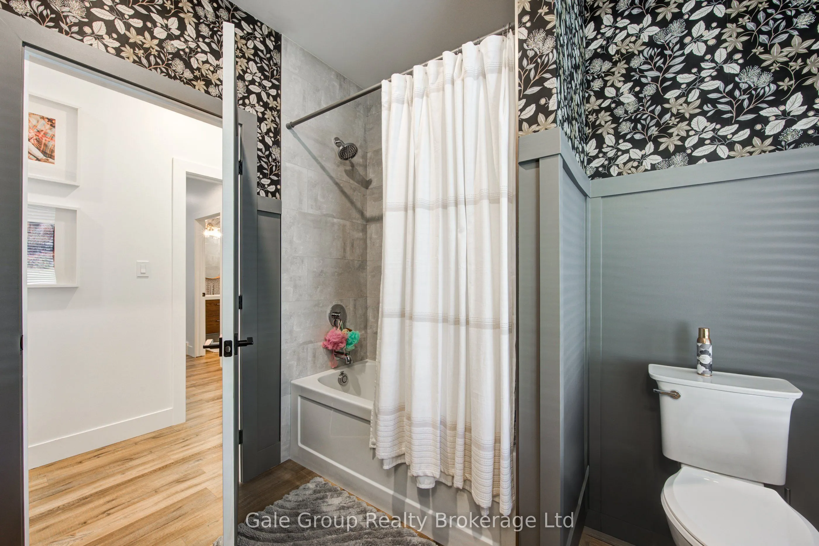 59 North Street W