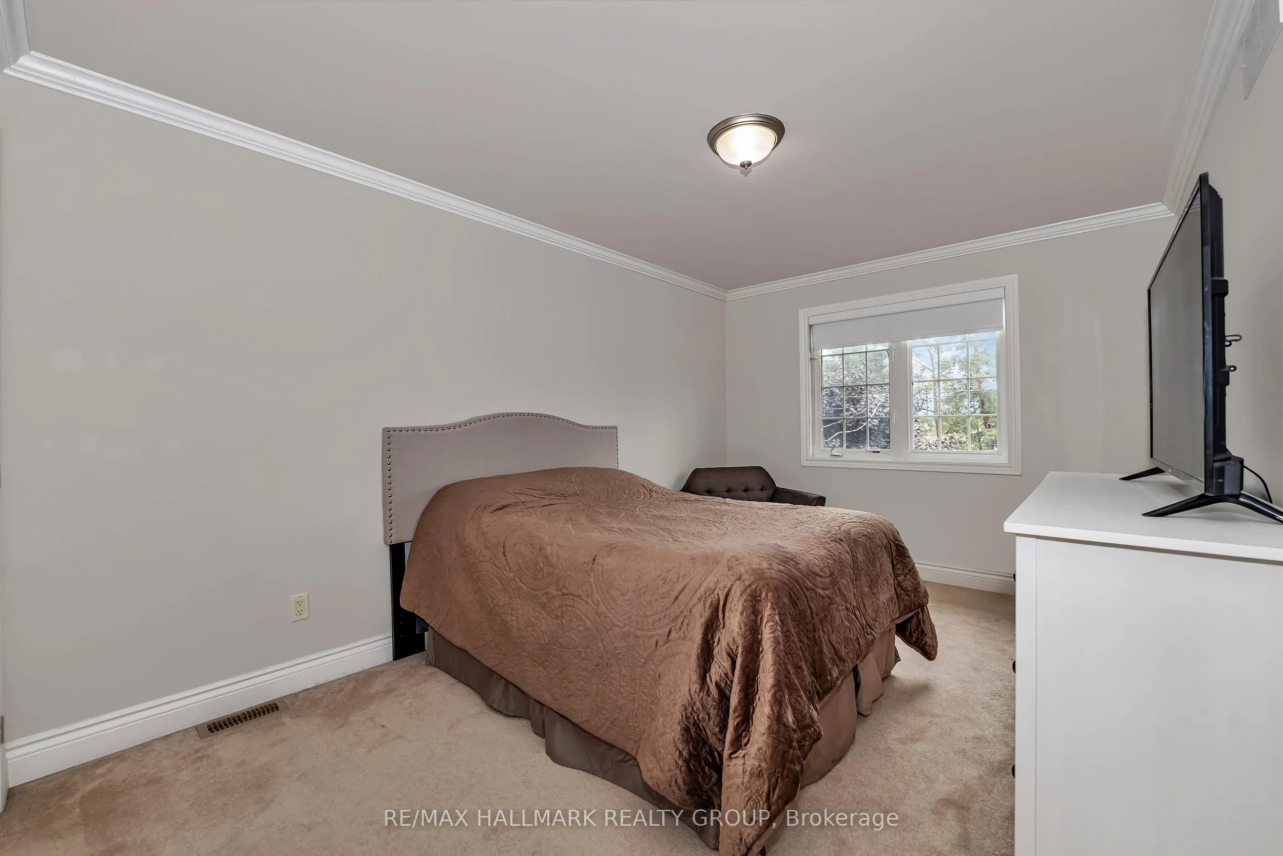 2797 ST. STEPHEN'S Street