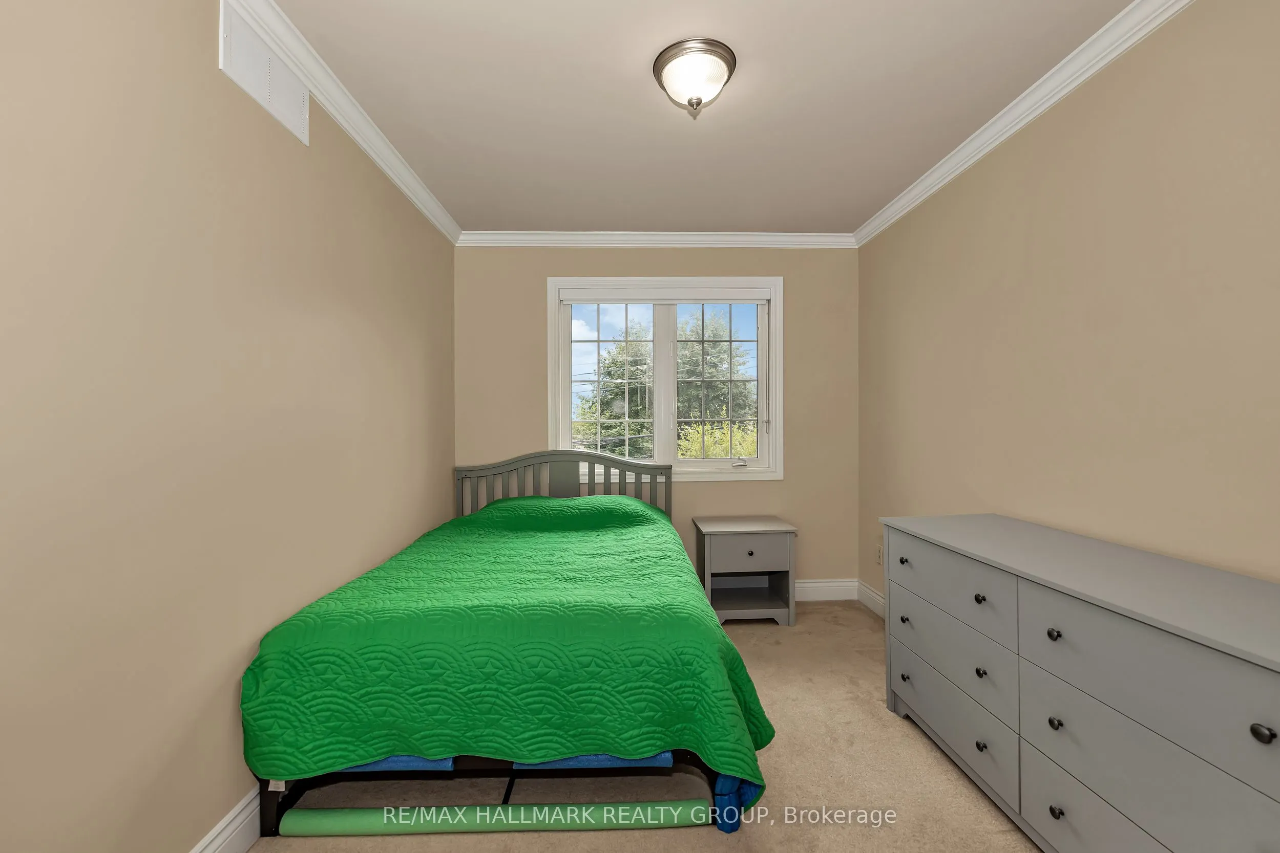2797 ST. STEPHEN'S Street