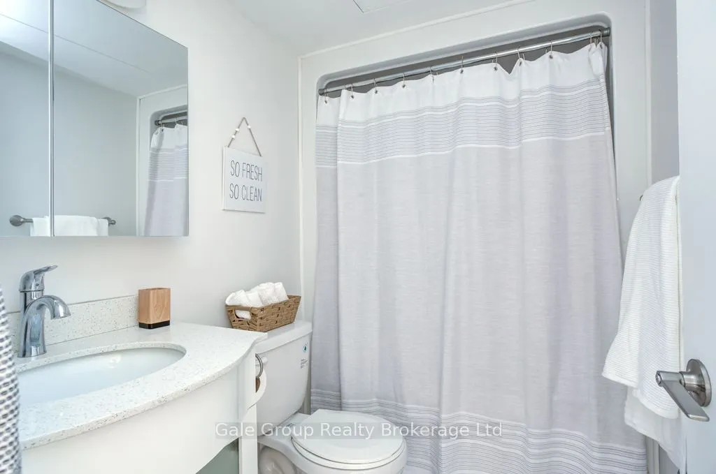 34 Brock Street, #201