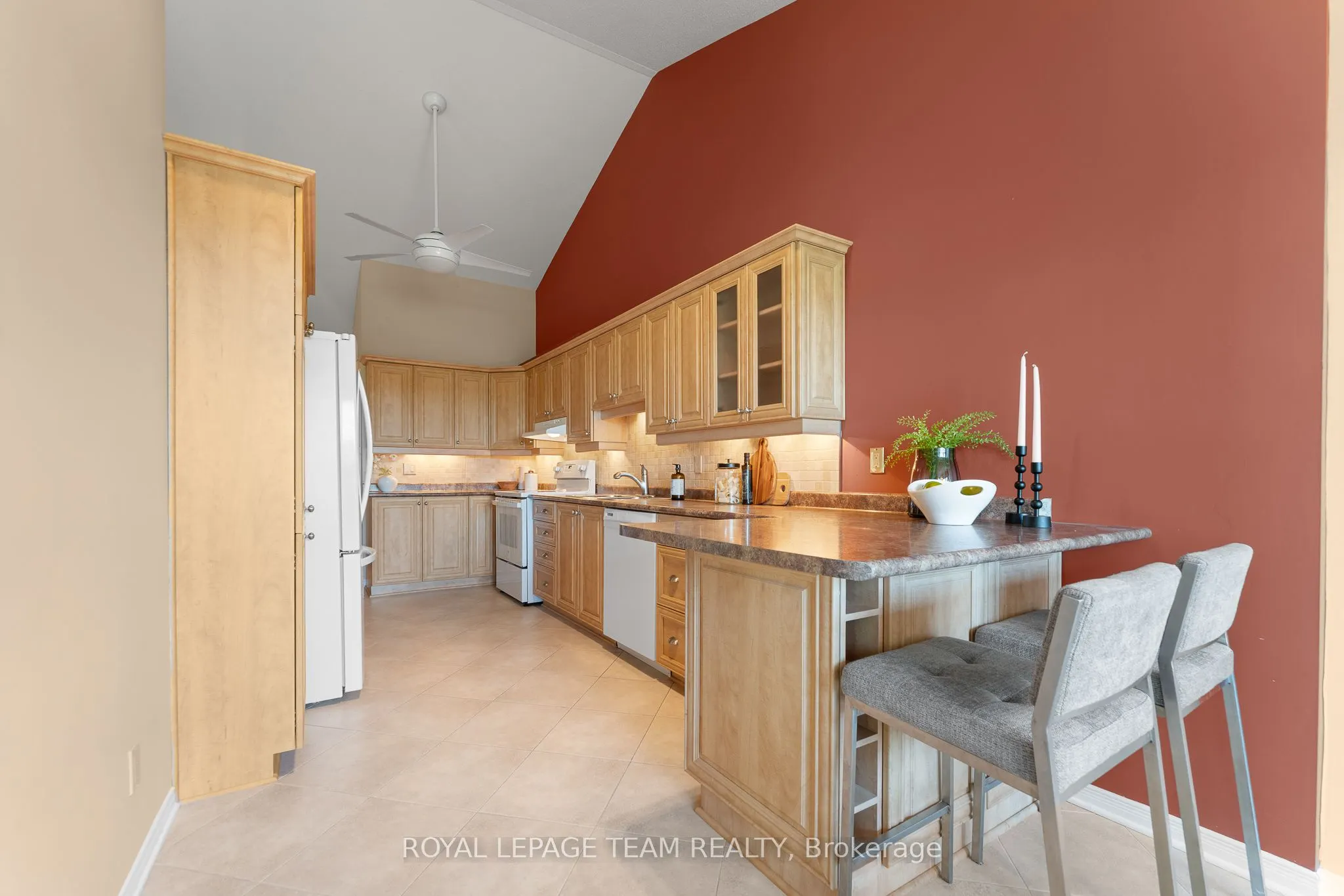 16 Oyster Bay Court, #48