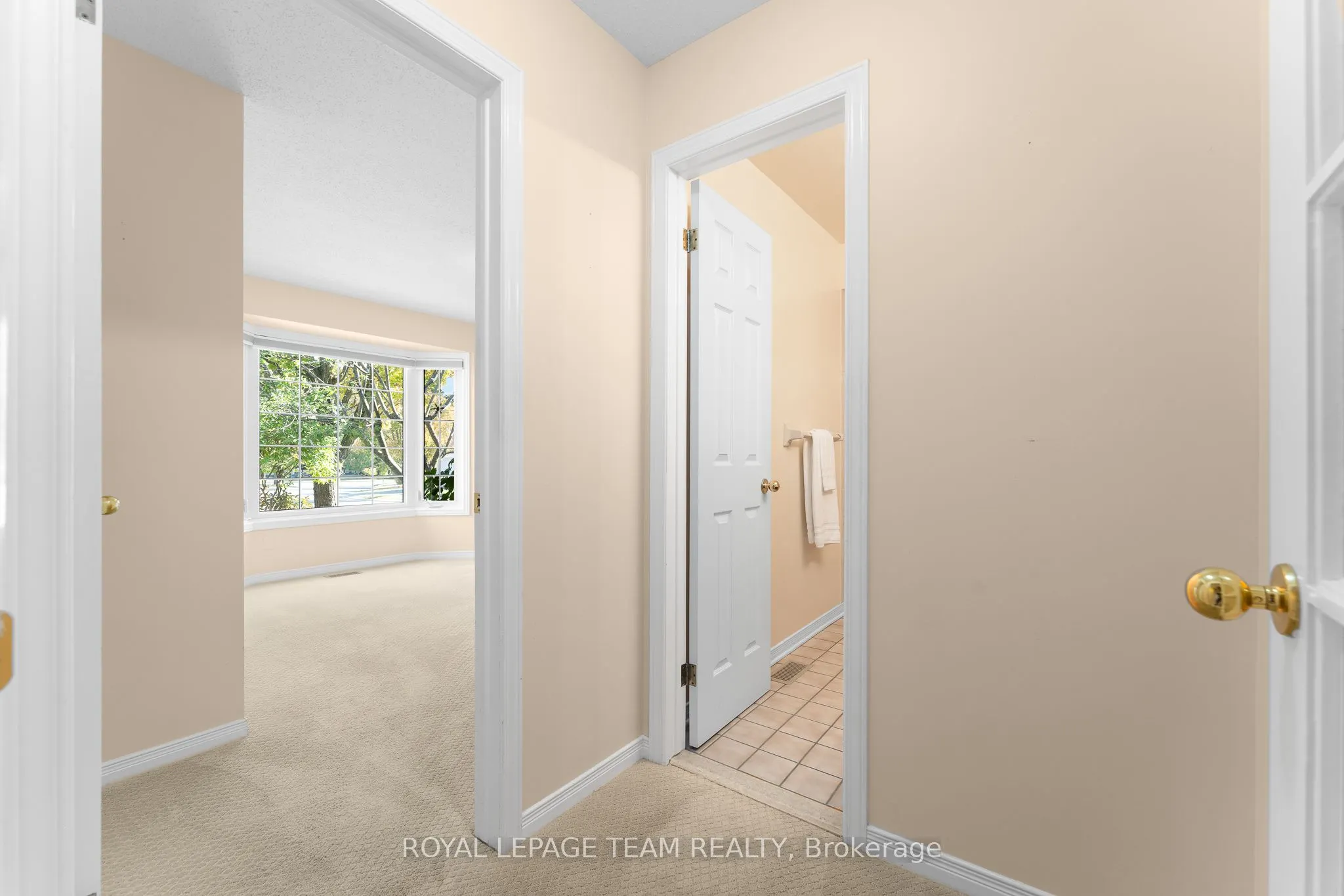 16 Oyster Bay Court, #48
