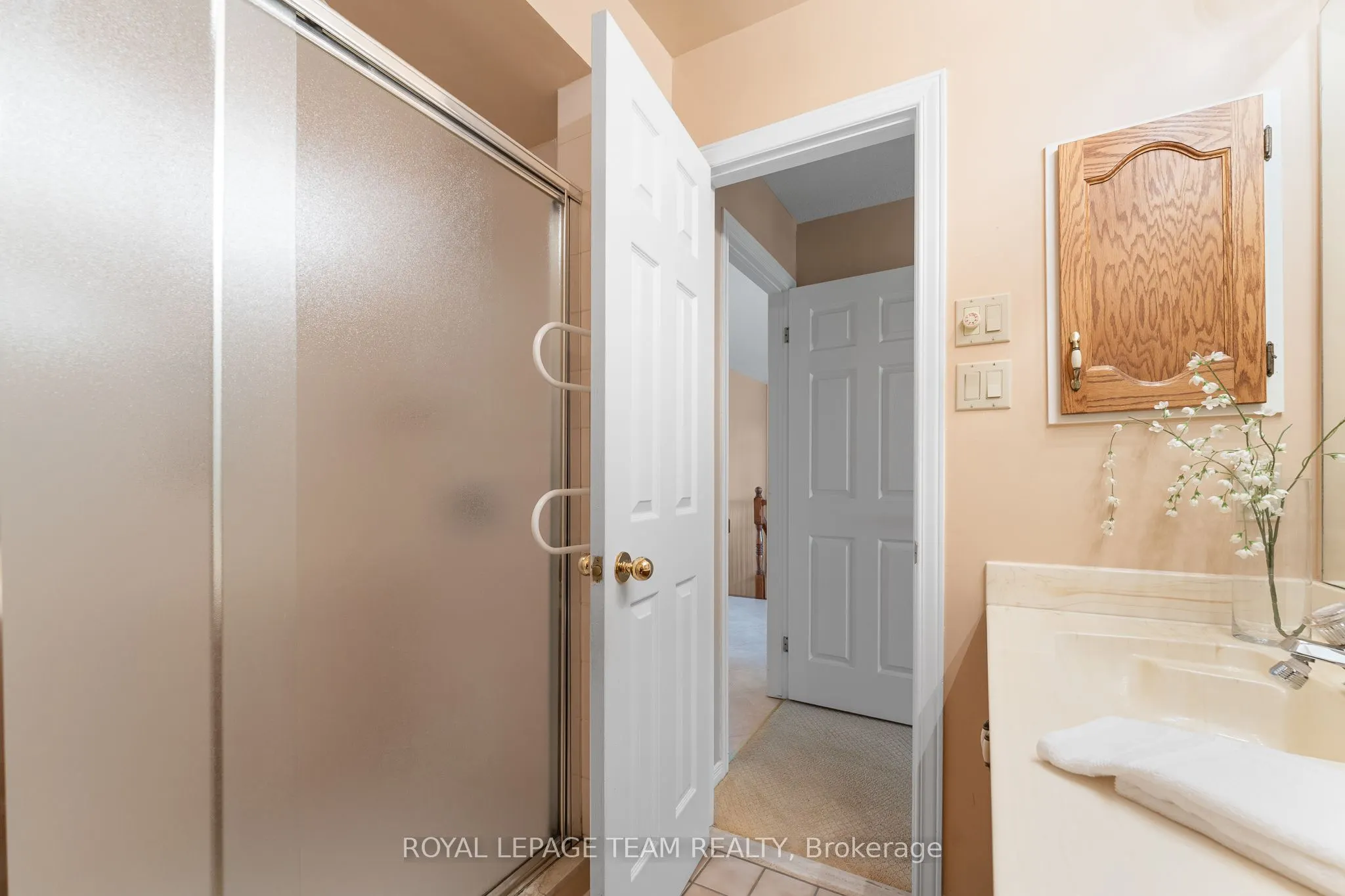 16 Oyster Bay Court, #48