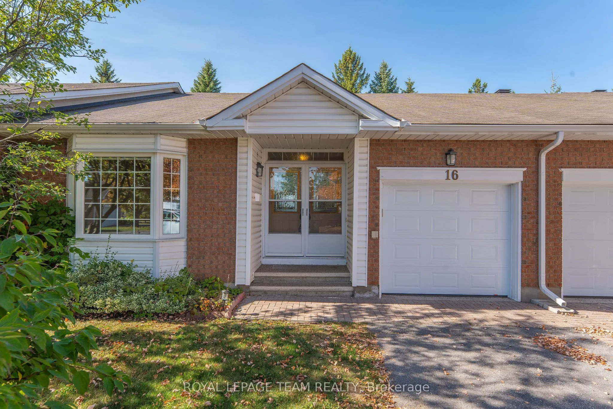 16 Oyster Bay Court, #48