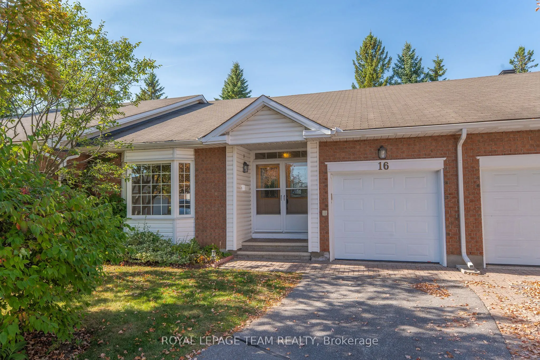 16 Oyster Bay Court, #48