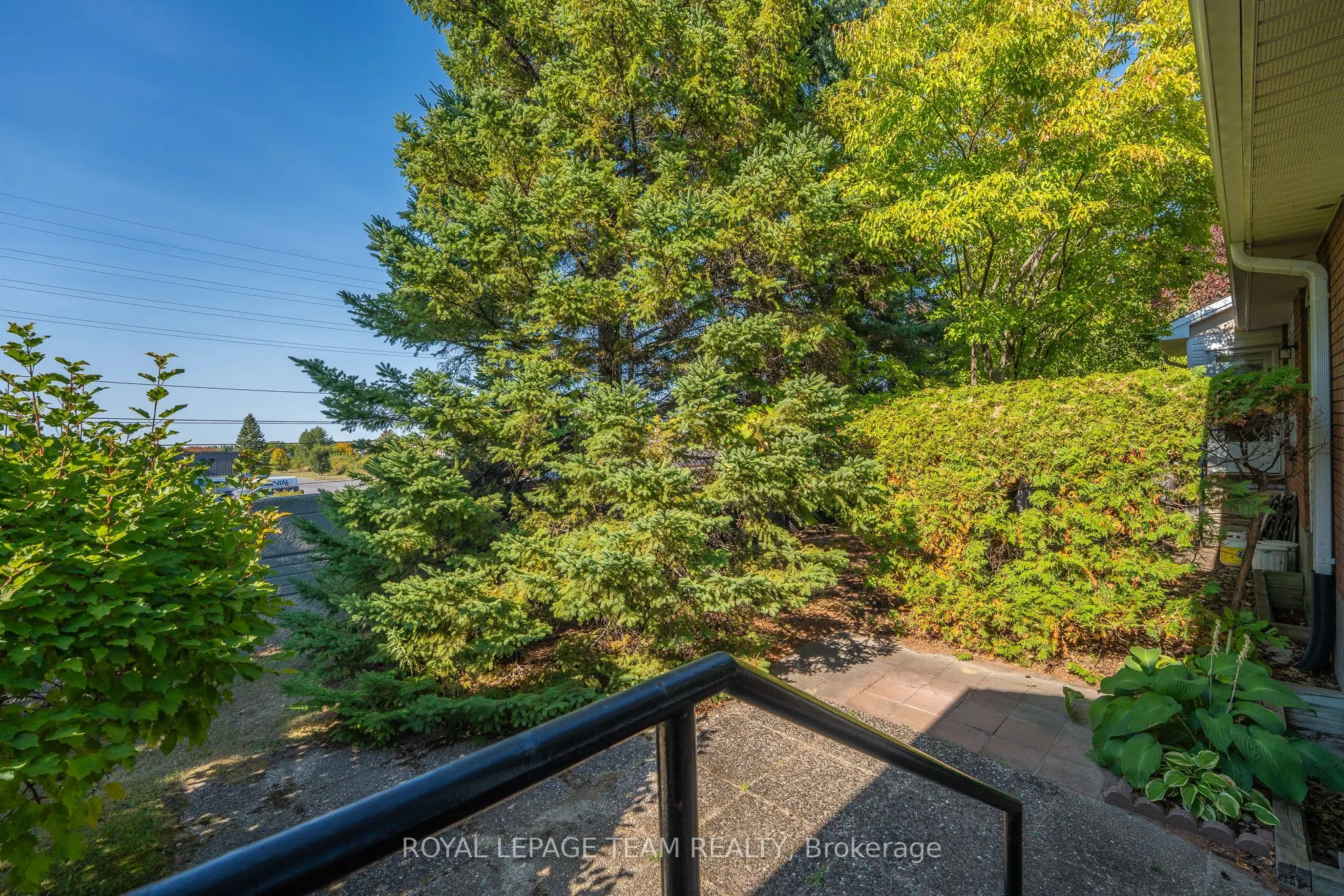 16 Oyster Bay Court, #48
