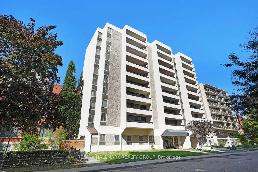141 Somerset Street W, #403