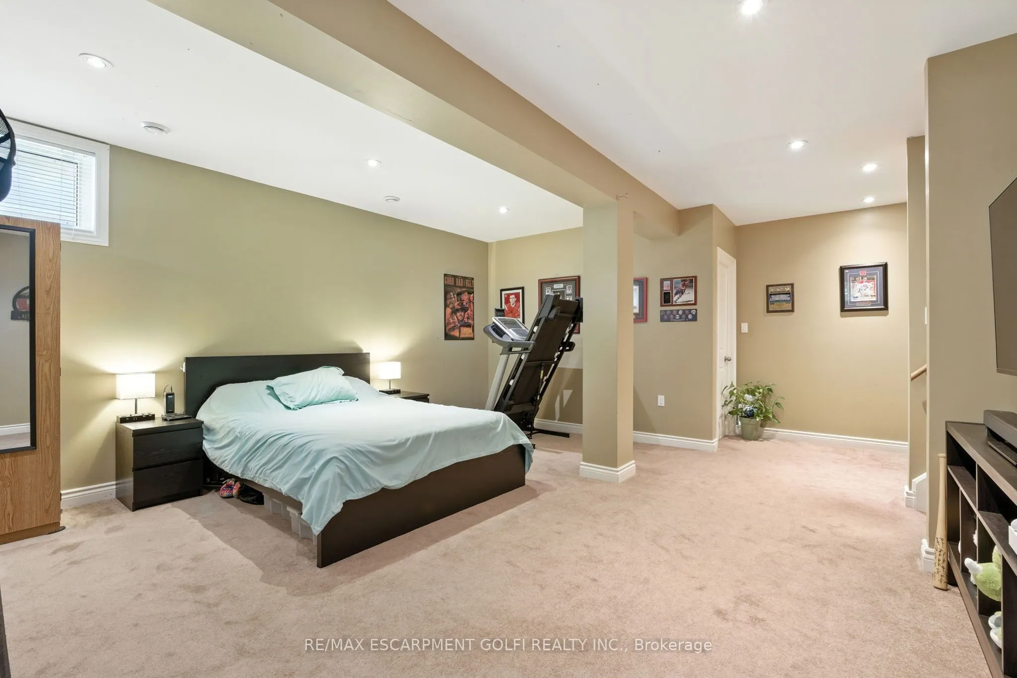 7022 York Drive