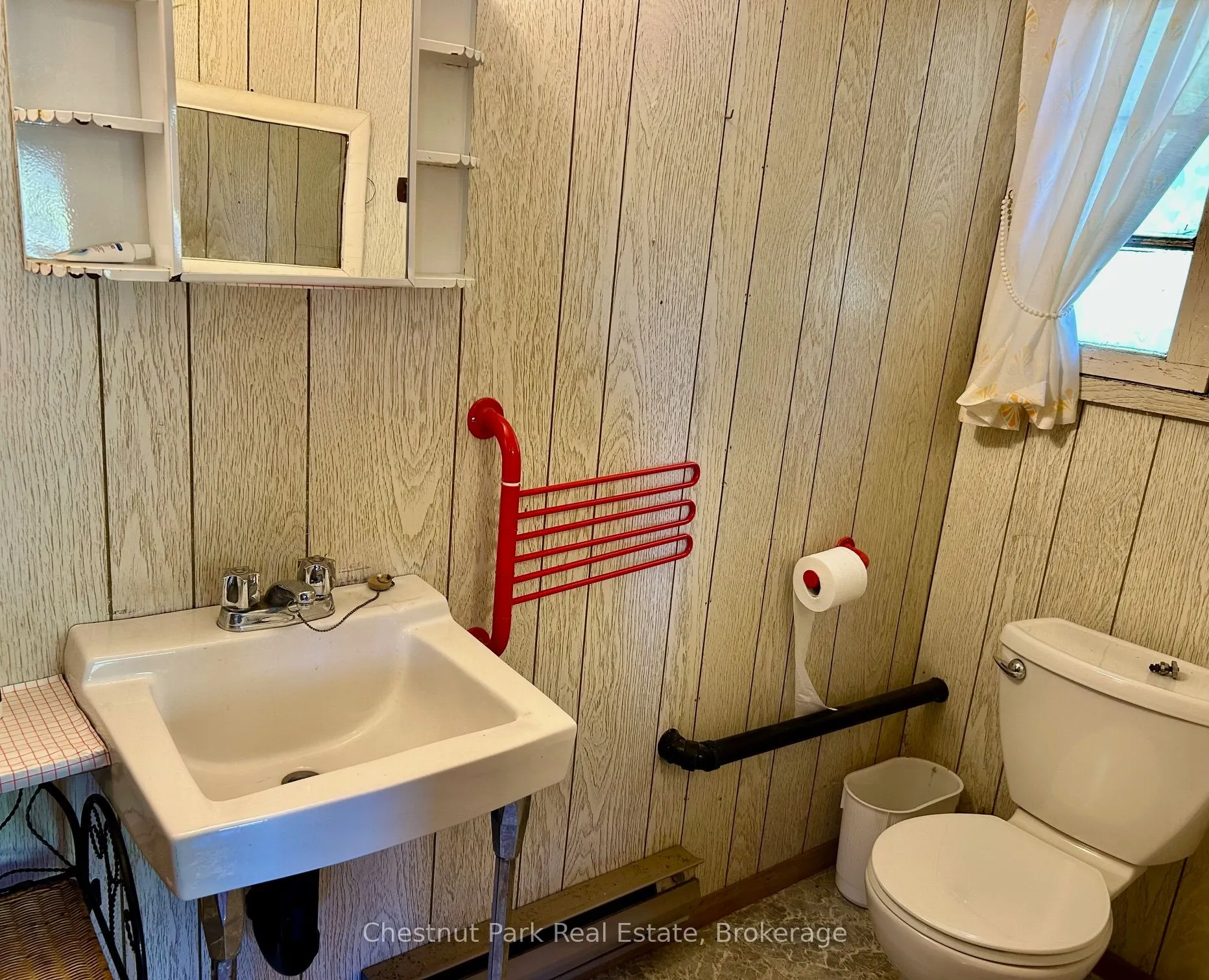 1 & 2 -1051 WIGWAM LODGE Road