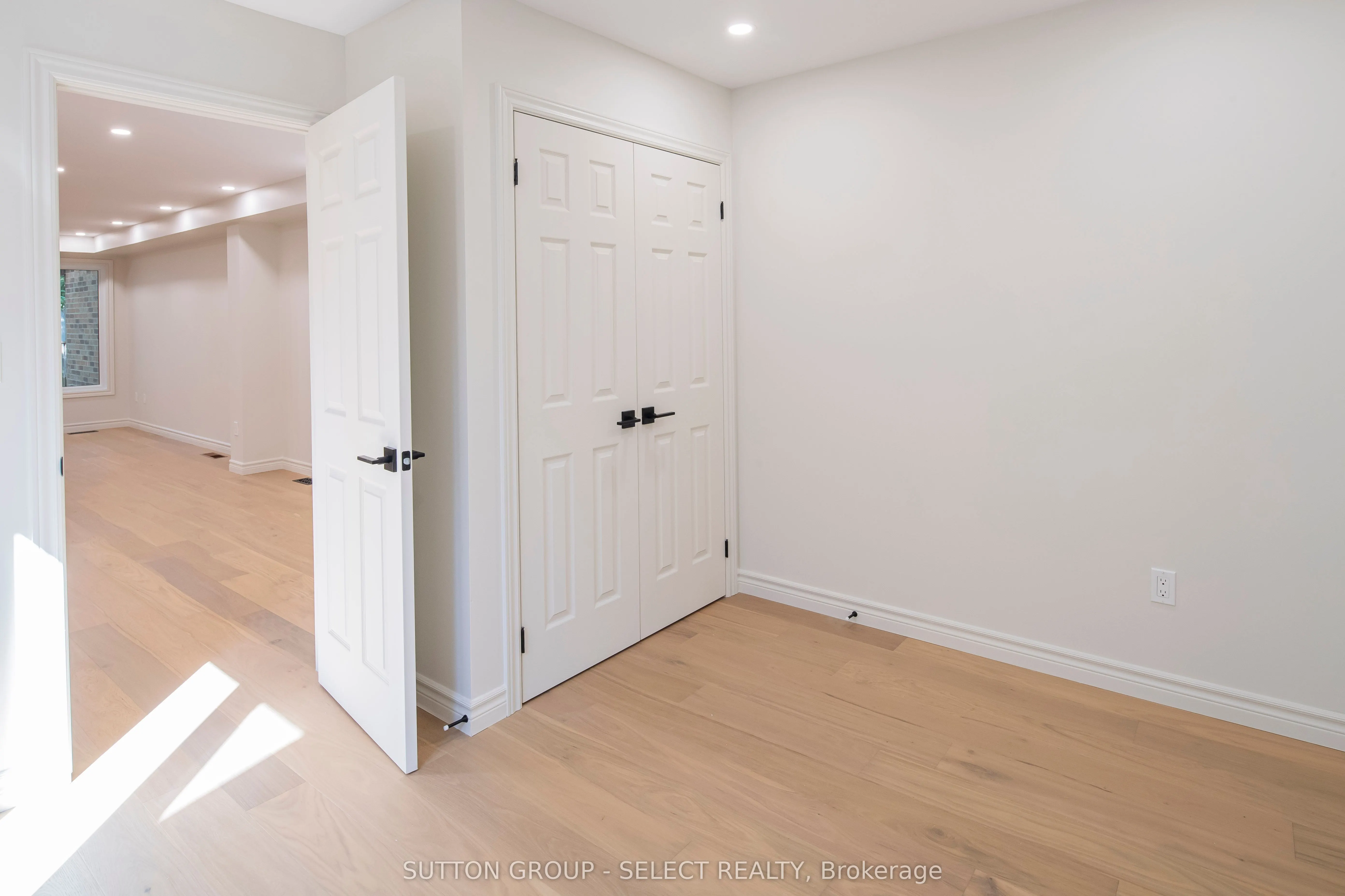 70 Sunnyside Drive, #3