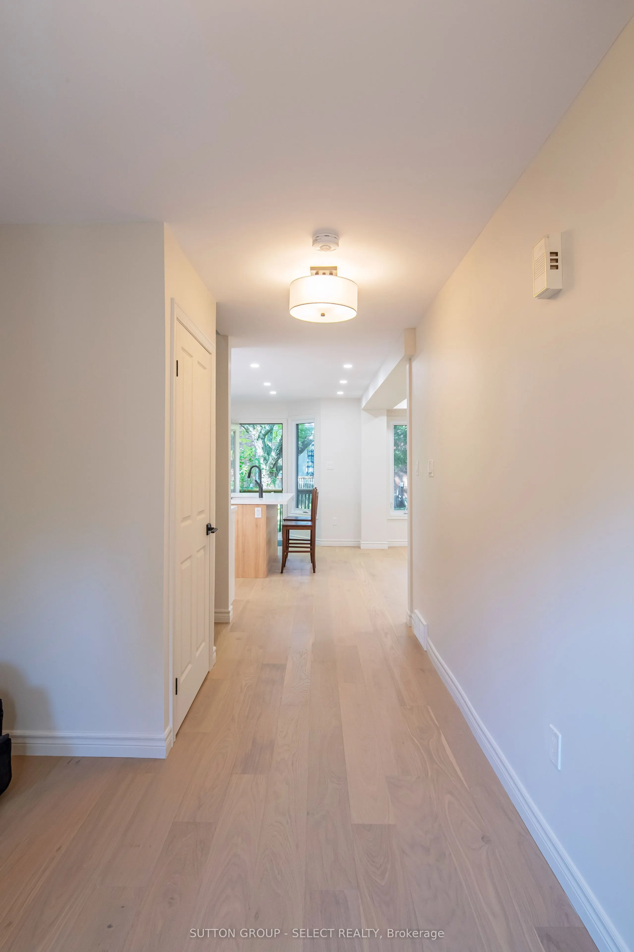 70 Sunnyside Drive, #3
