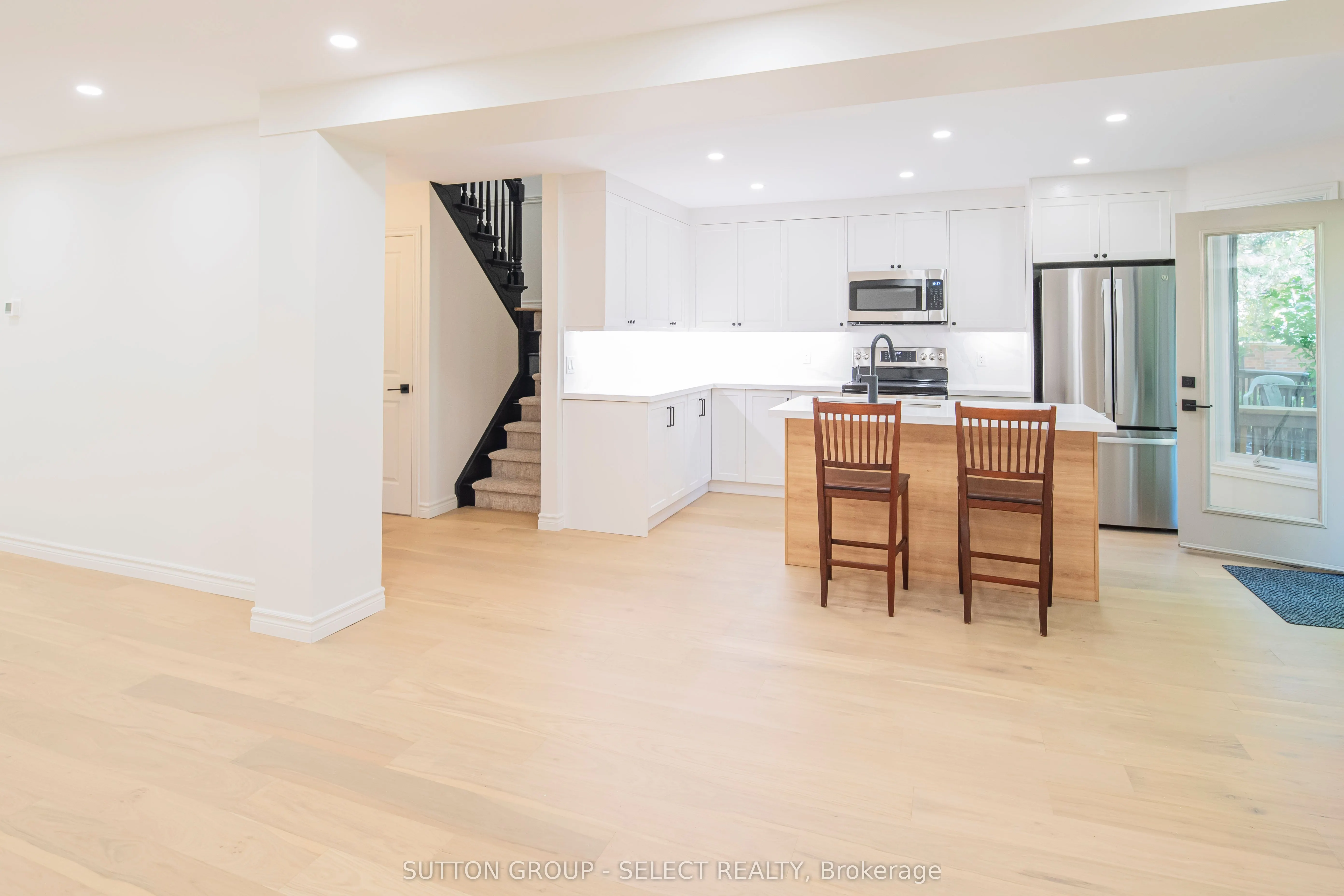 70 Sunnyside Drive, #3