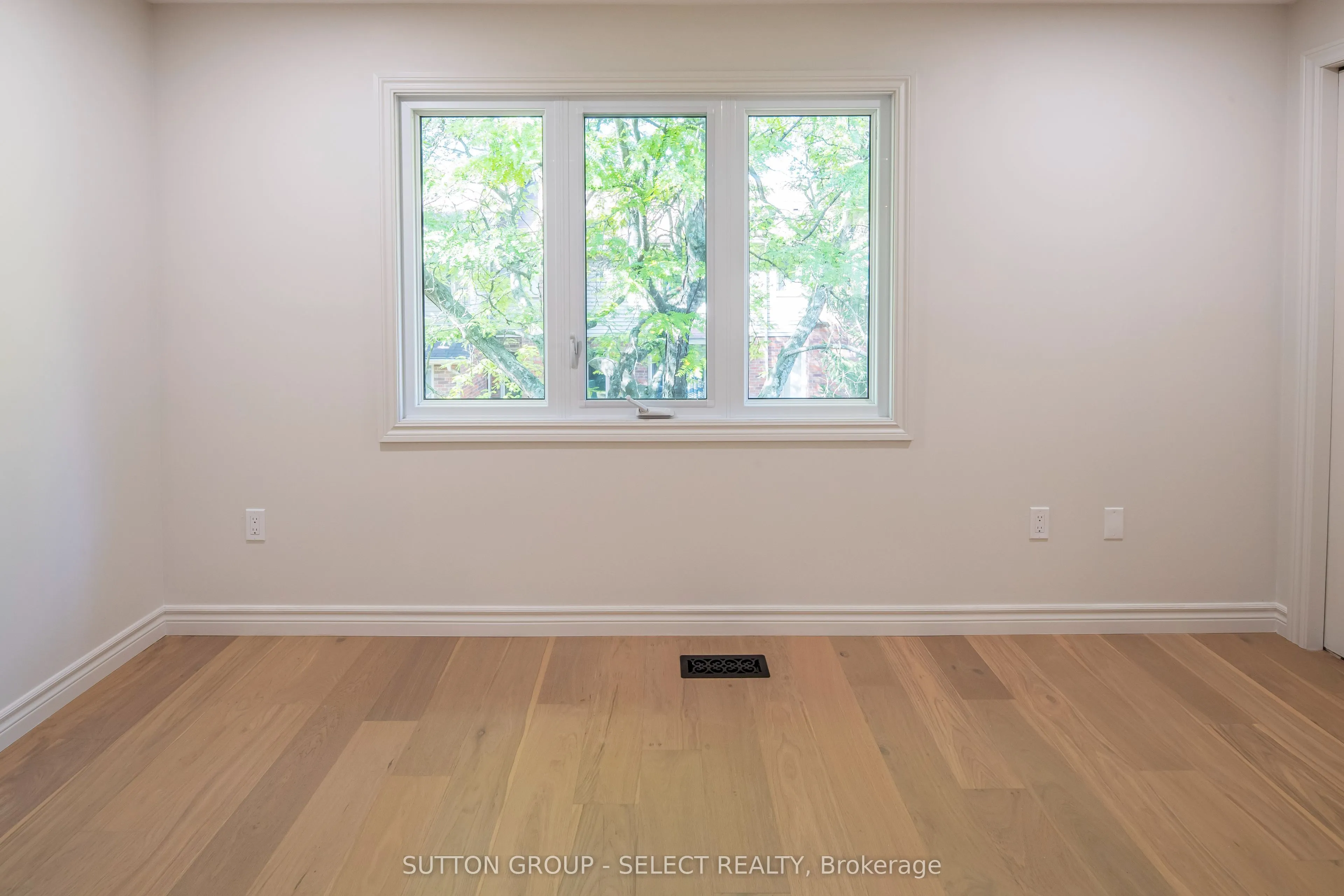 70 Sunnyside Drive, #3