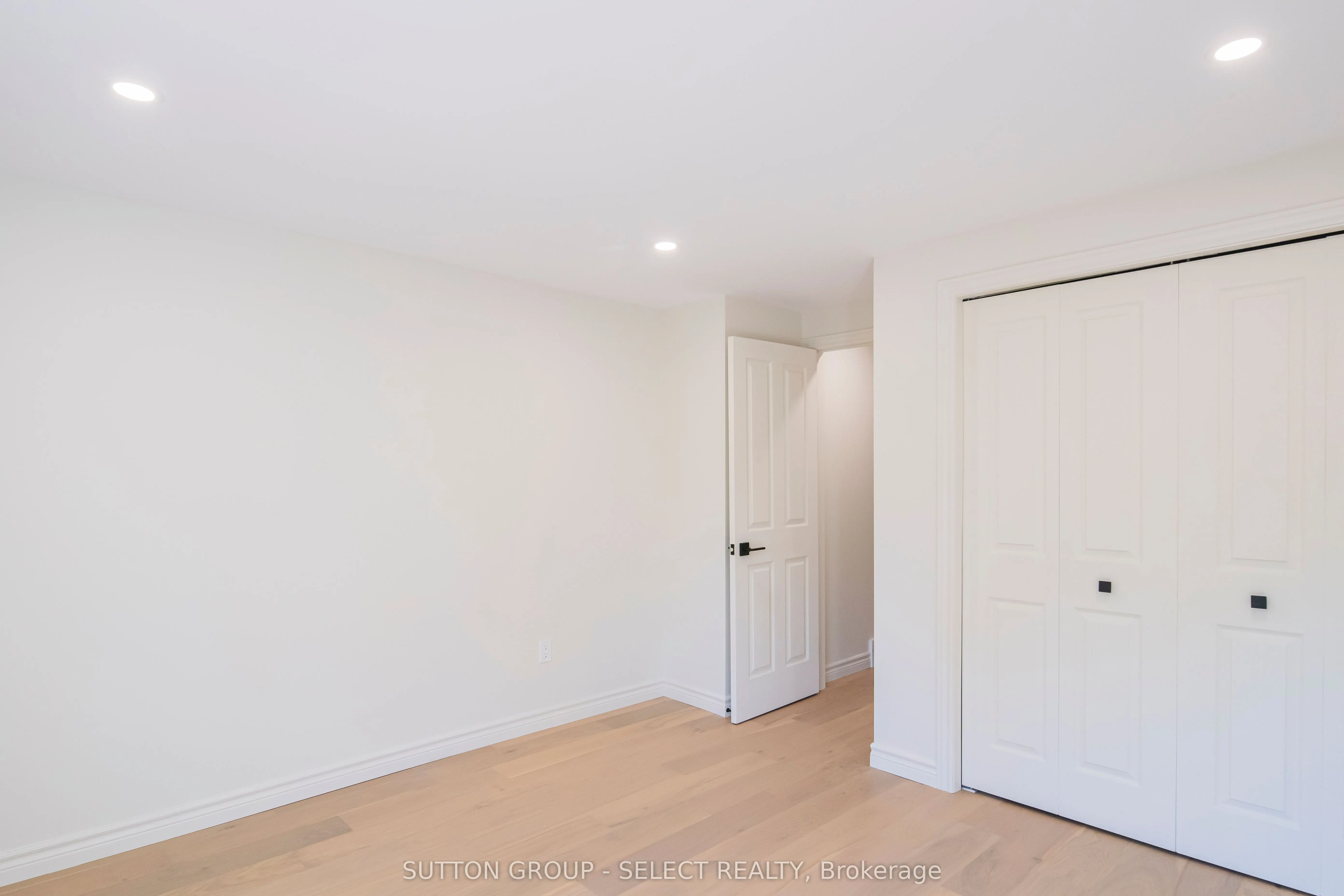 70 Sunnyside Drive, #3