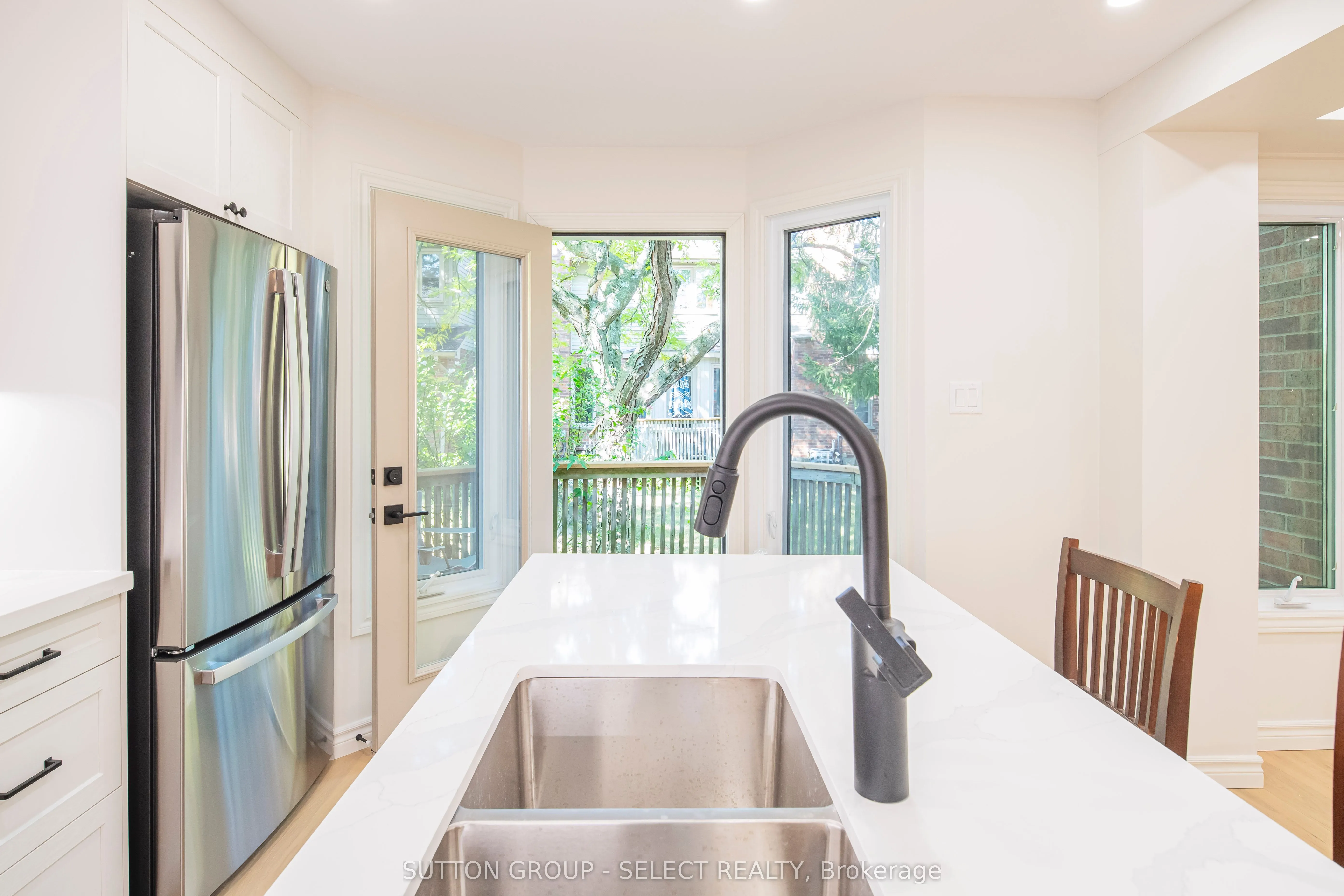 70 Sunnyside Drive, #3