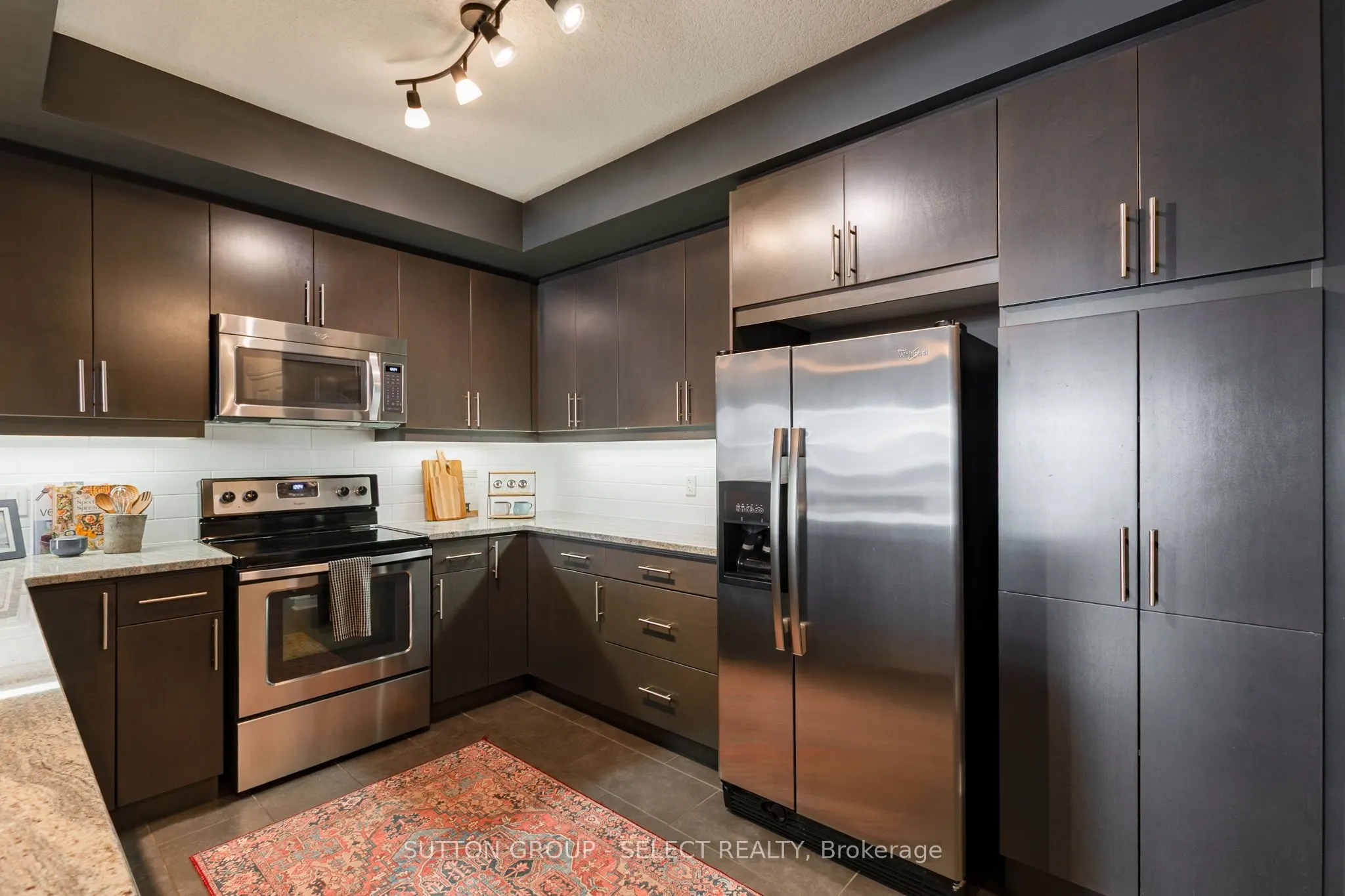 330 Ridout Street N, #1110