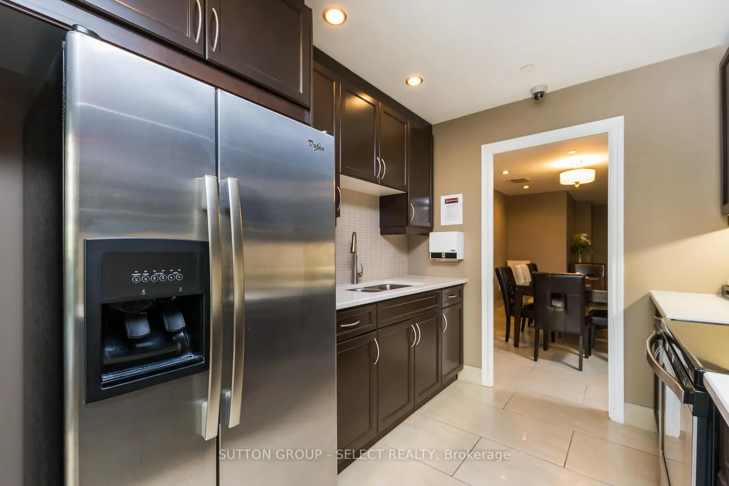 330 Ridout Street N, #1110