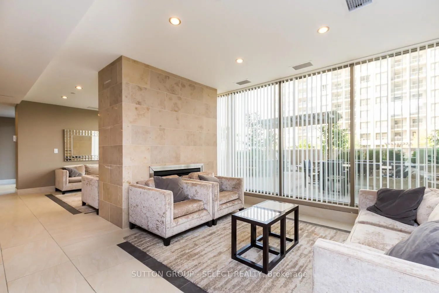 330 Ridout Street N, #1110