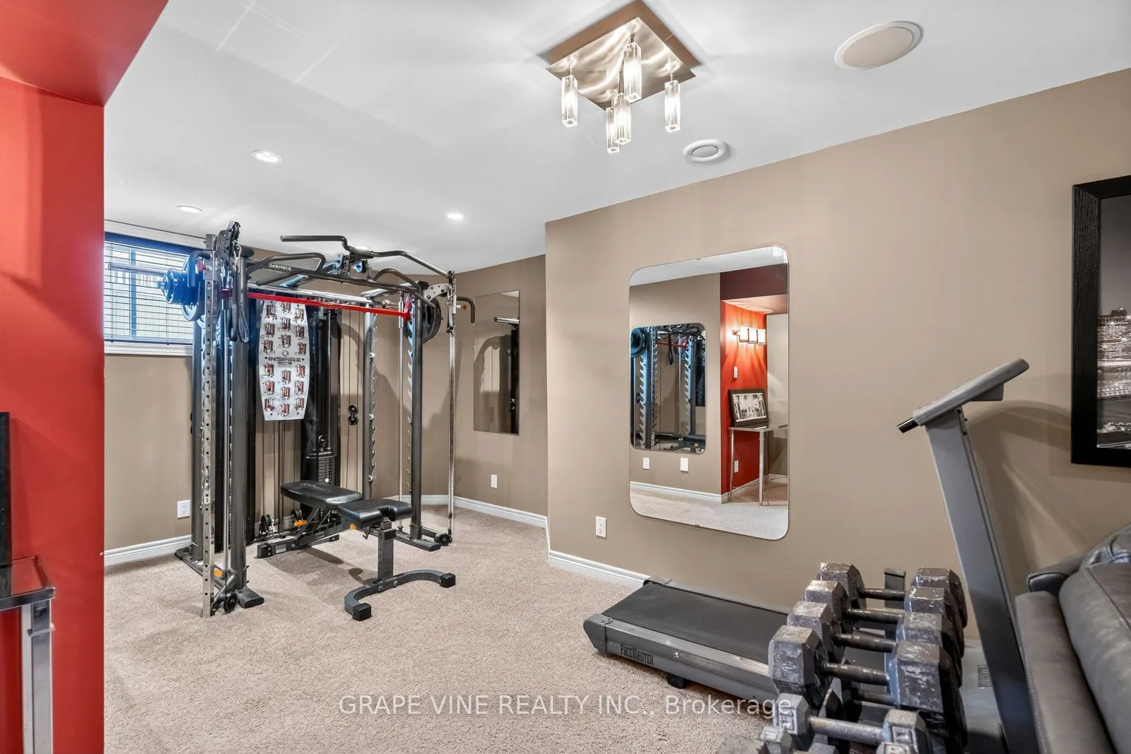 114 Kimpton Drive