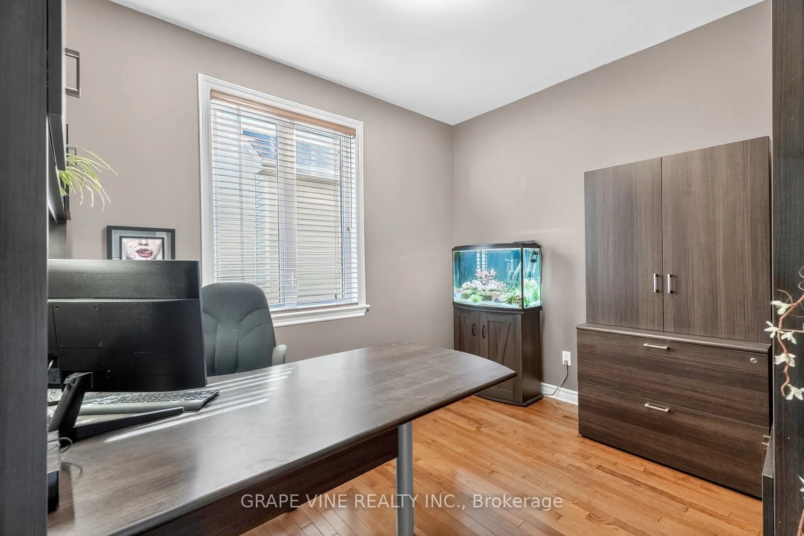 114 Kimpton Drive