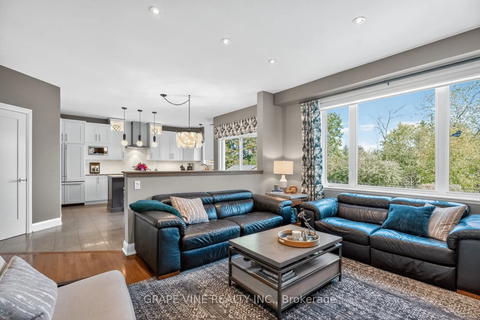 114 Kimpton Drive