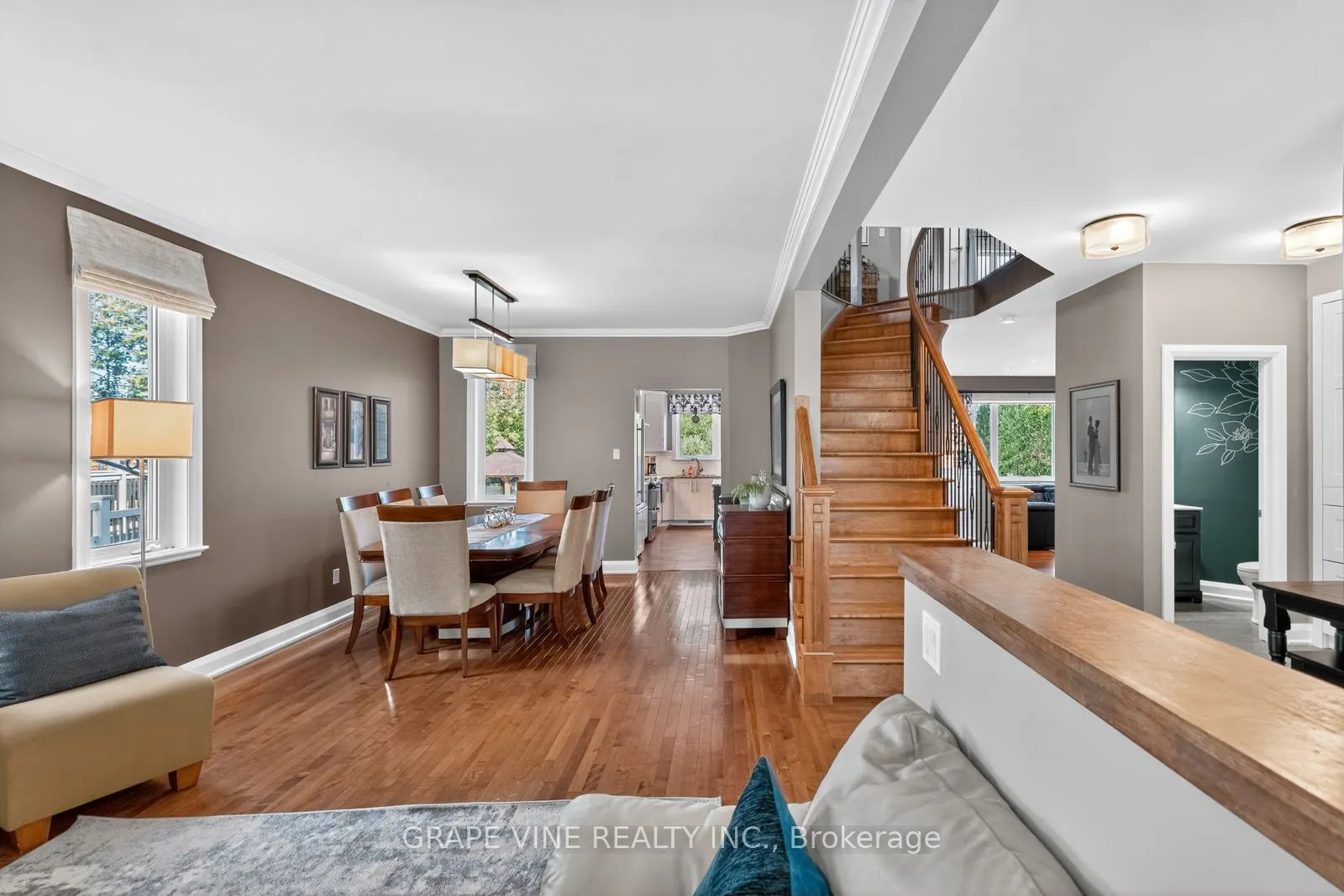 114 Kimpton Drive