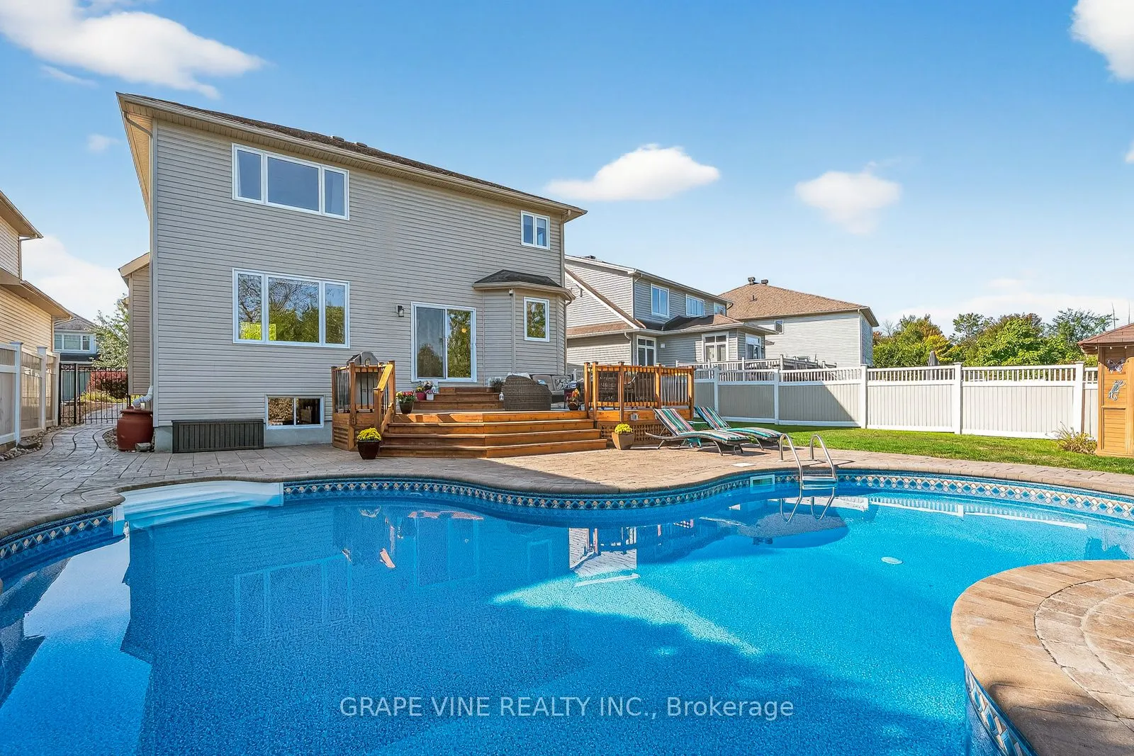 114 Kimpton Drive