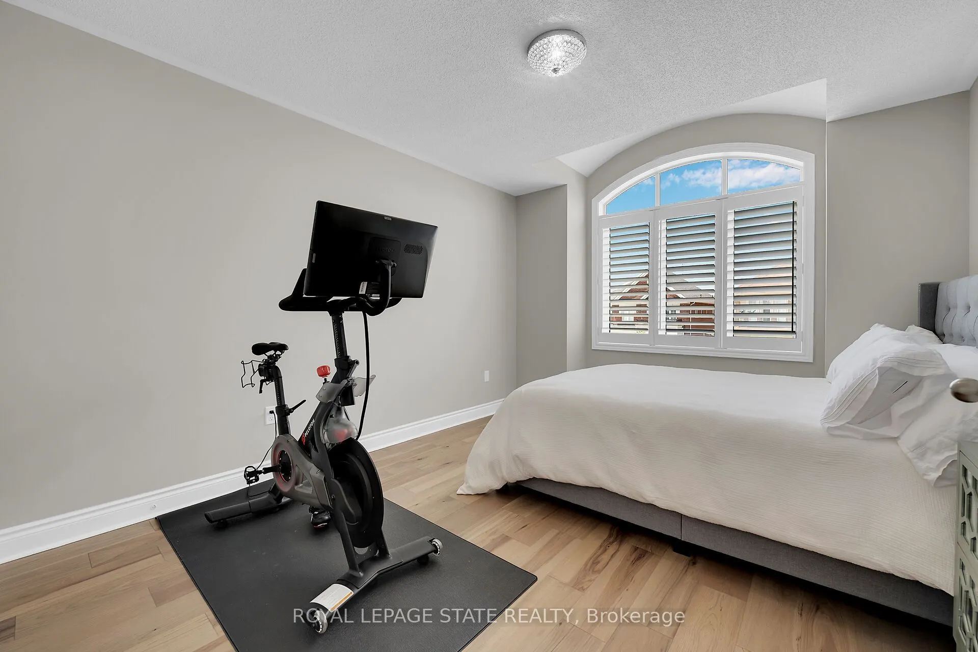 78 Chaumont Drive