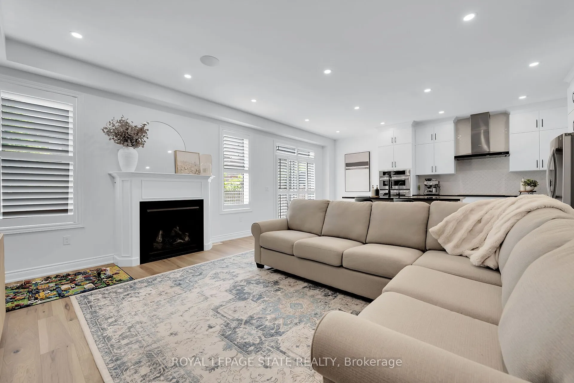 78 Chaumont Drive