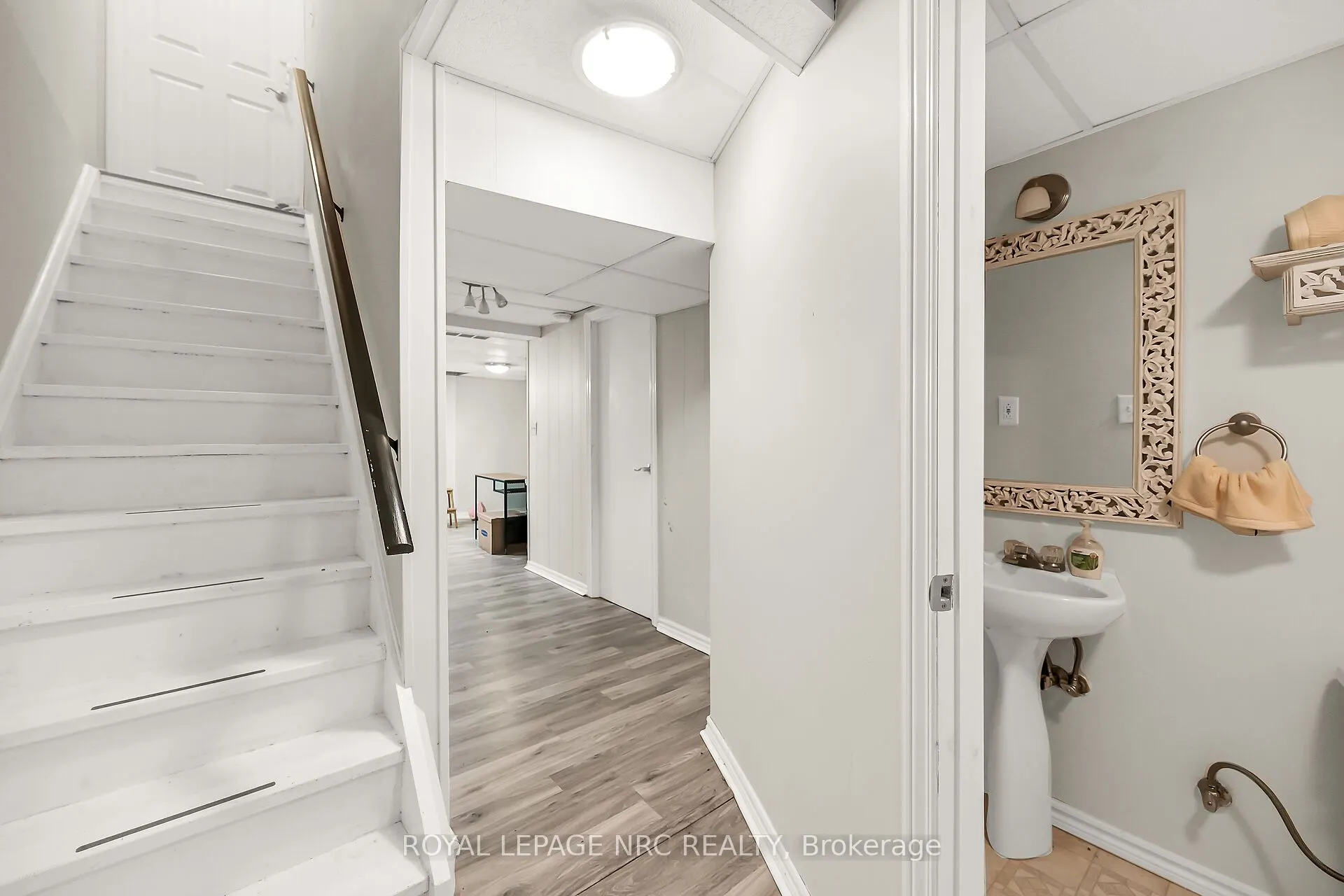 40 Braemar Avenue, #30