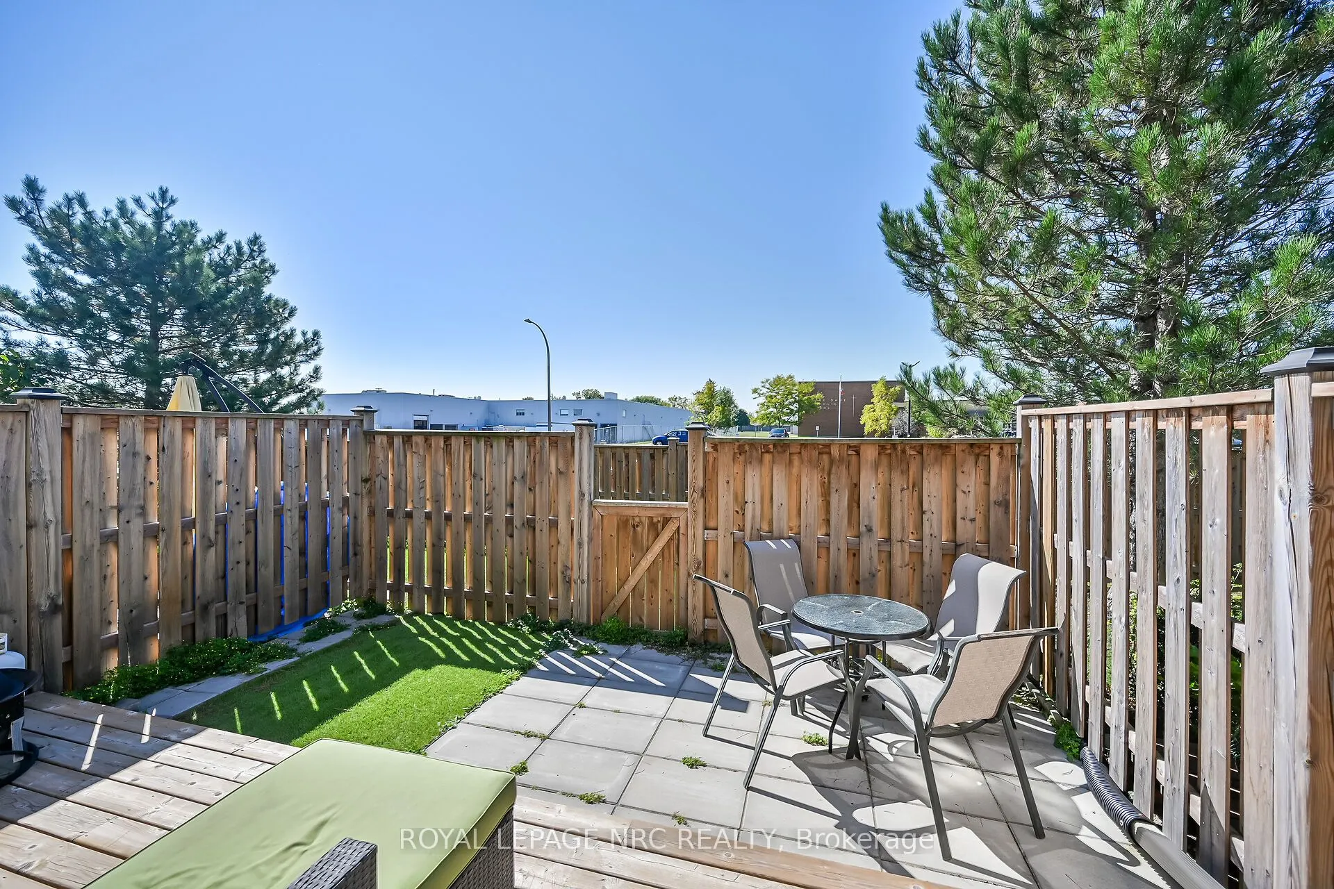 40 Braemar Avenue, #30