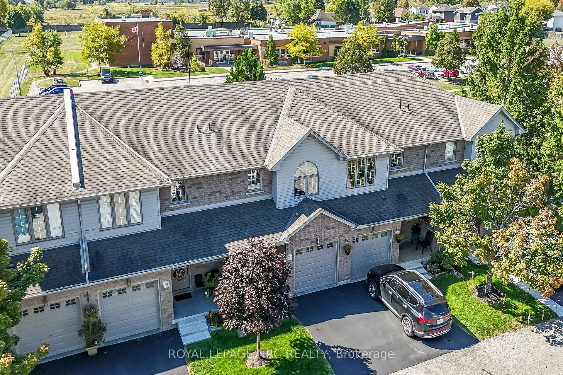 40 Braemar Avenue, #30