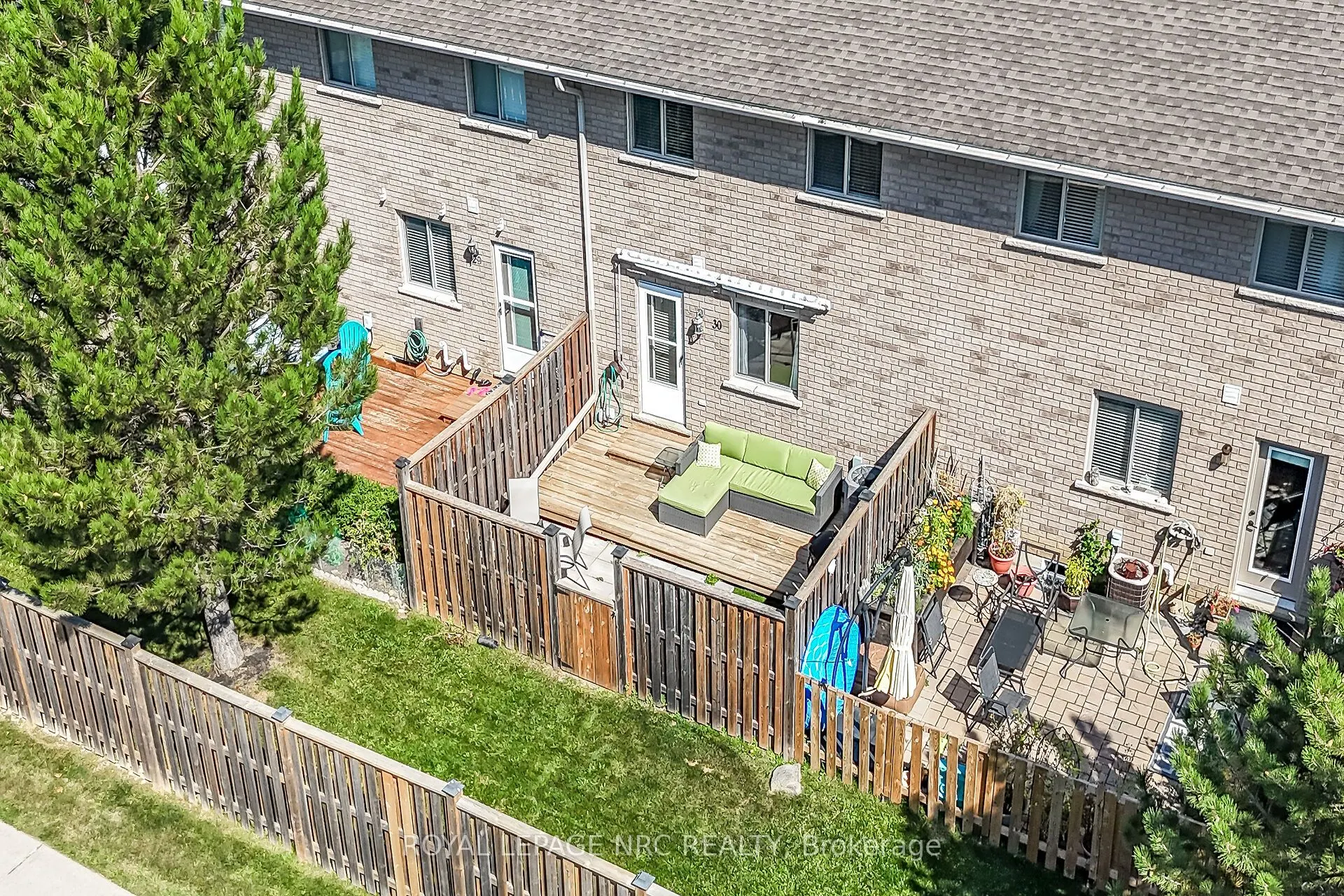 40 Braemar Avenue, #30