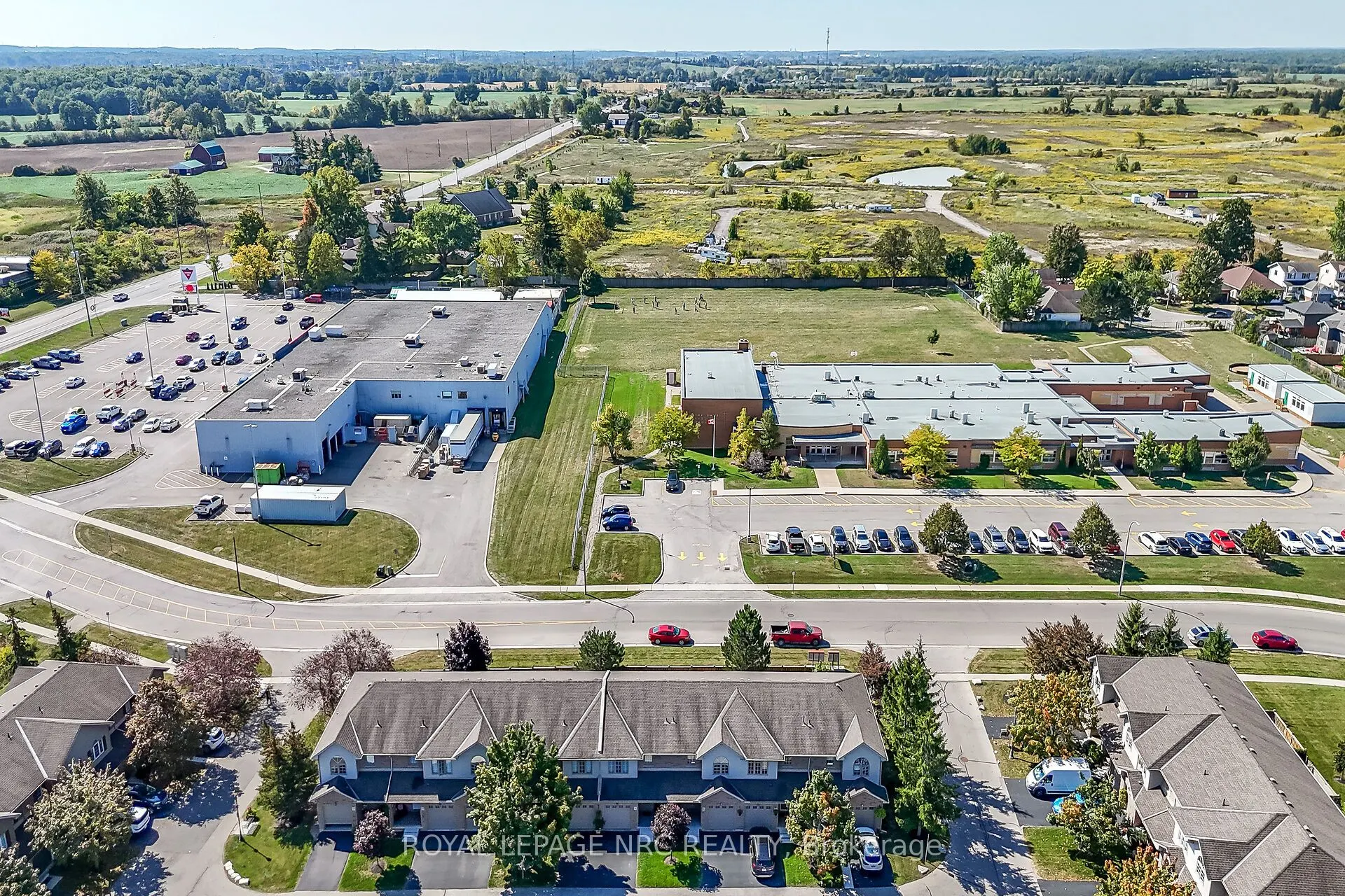 40 Braemar Avenue, #30