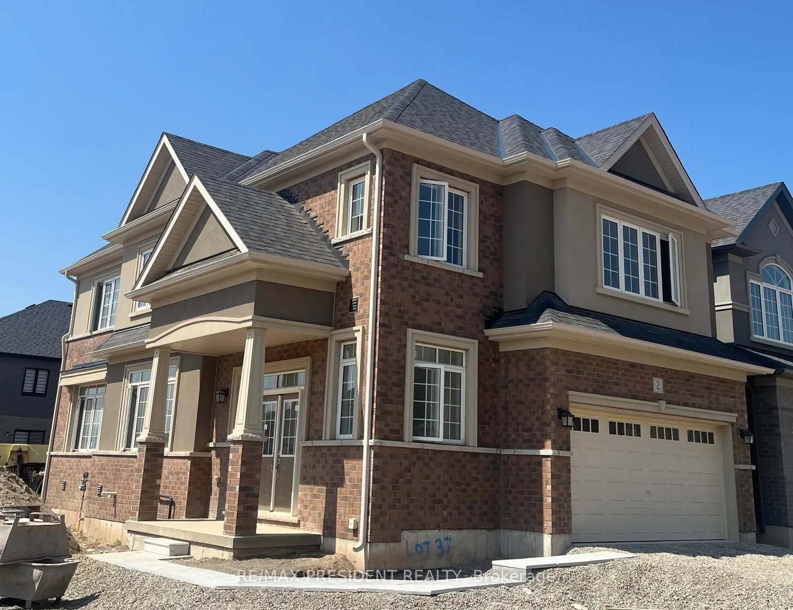 2 Mckernan Avenue
