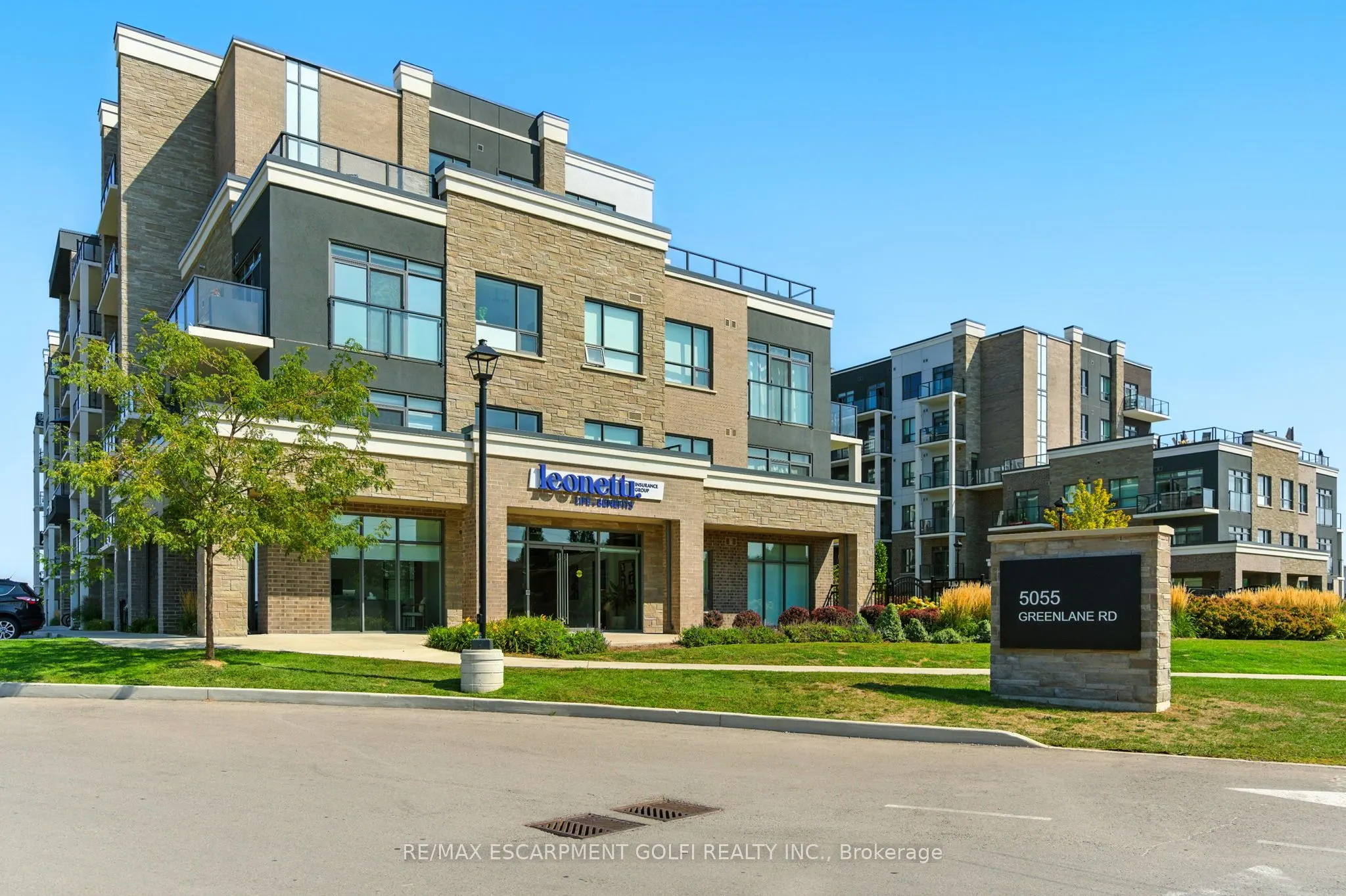 5055 GREENLANE Road, #405