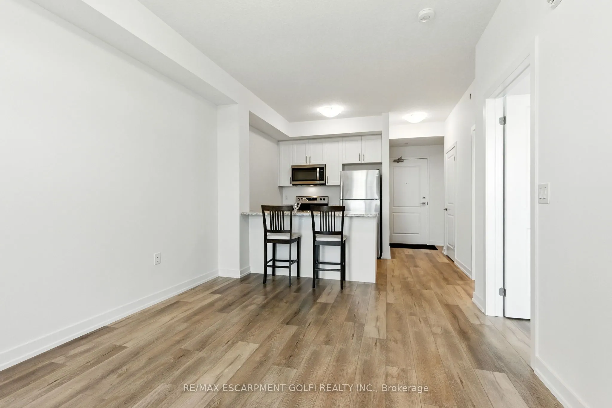 5055 GREENLANE Road, #405