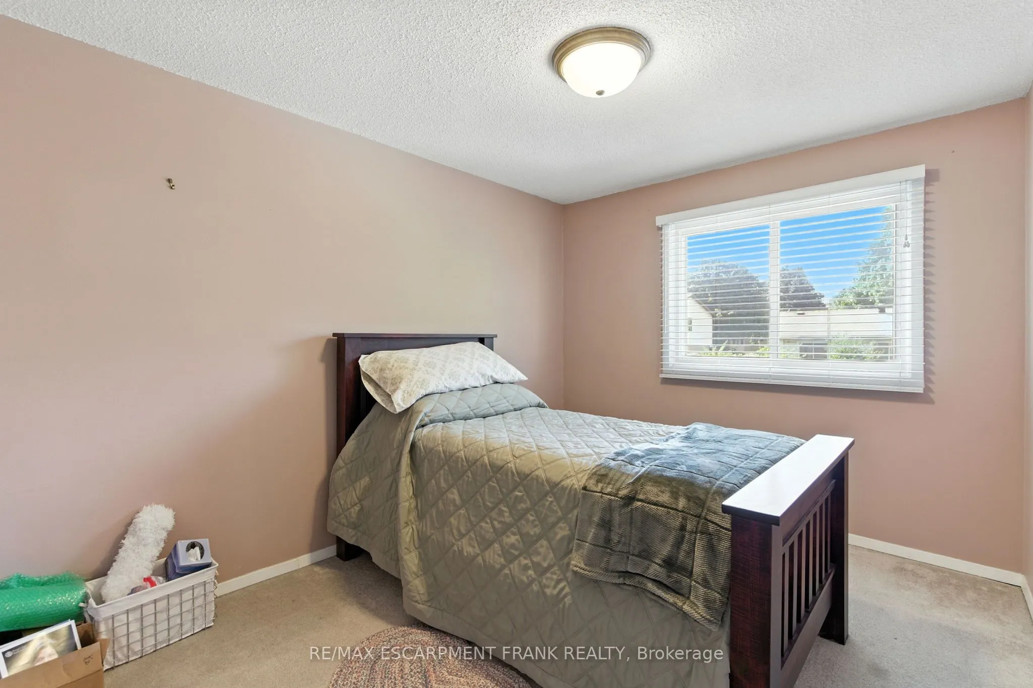 145 Rice Avenue, #73
